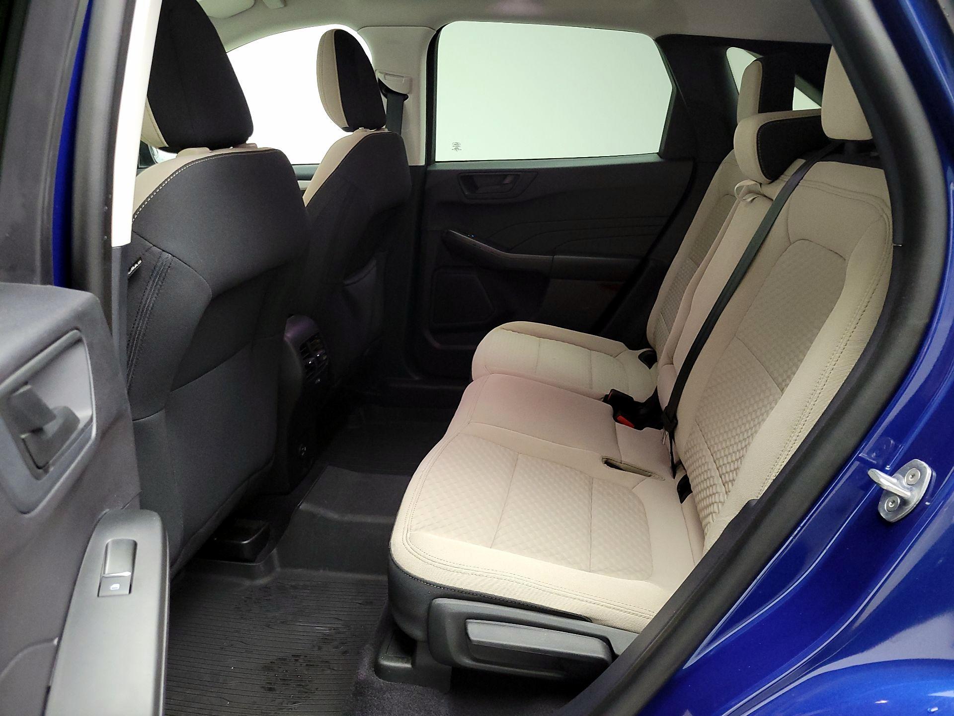 Thumbnail: 2022 Ford Escape - 20