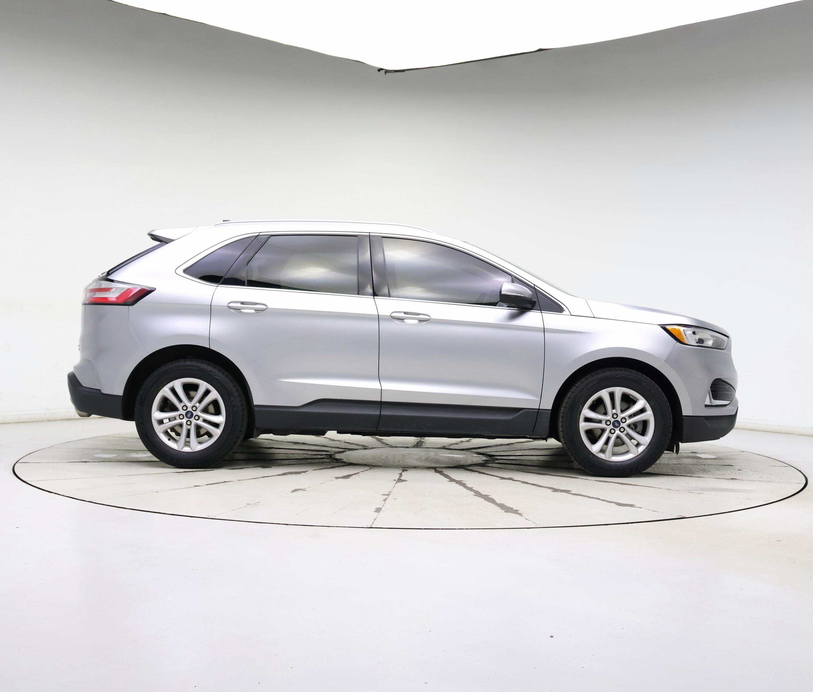 Thumbnail: 2020 Ford Edge - 7