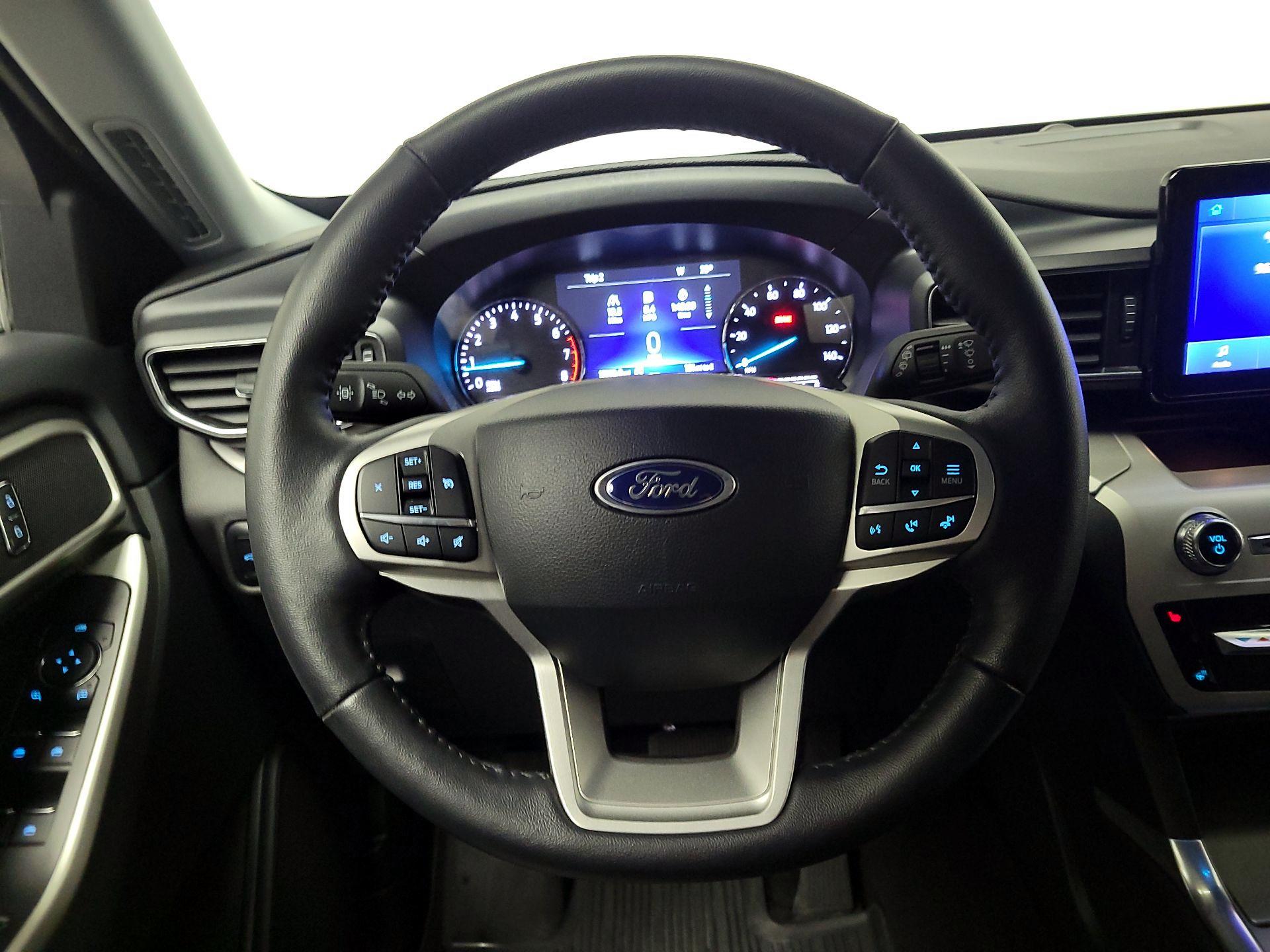 Thumbnail: 2023 Ford Explorer - 10