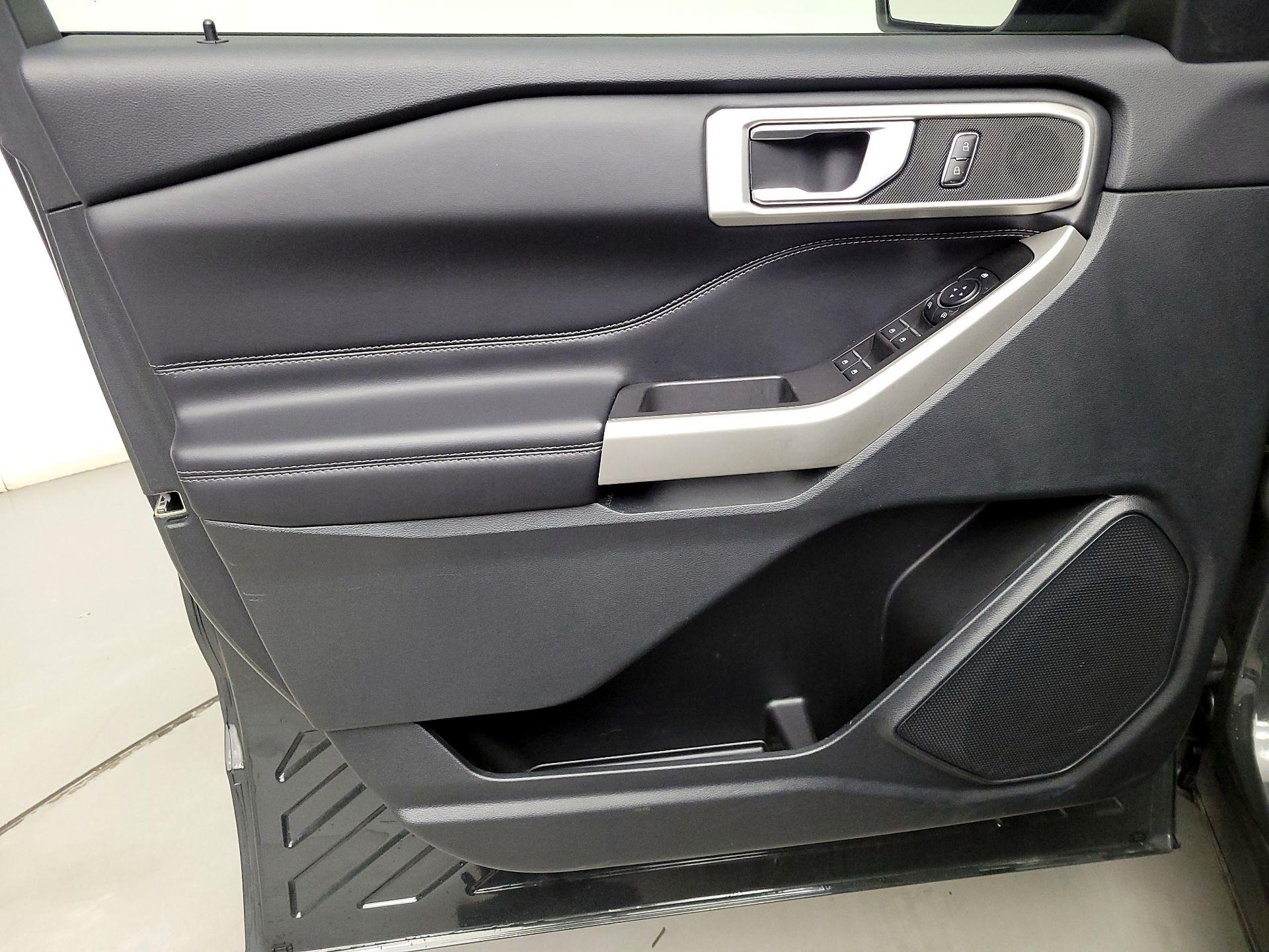 Thumbnail: 2023 Ford Explorer - 12