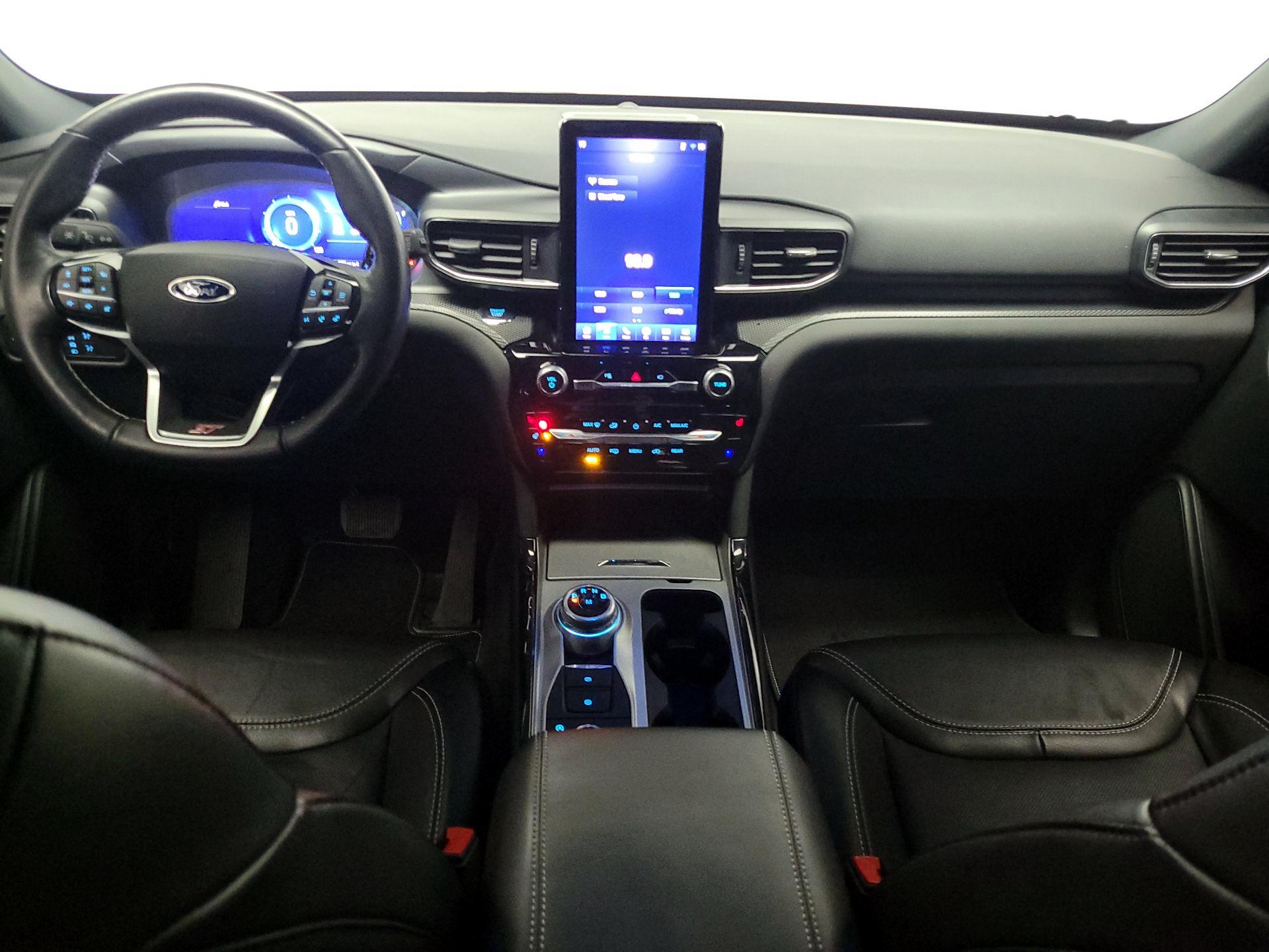 Thumbnail: 2022 Ford Explorer - 9