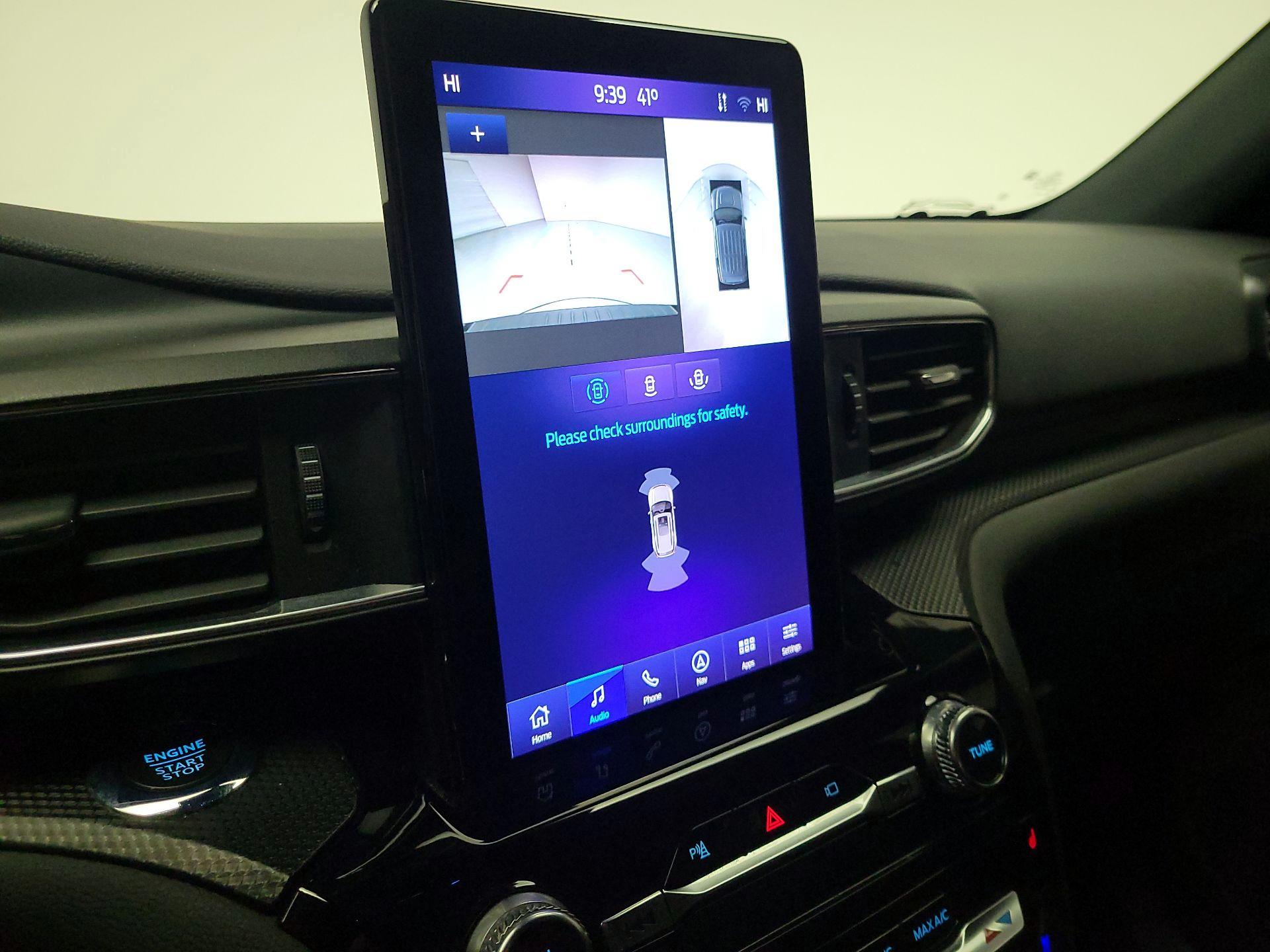 Thumbnail: 2022 Ford Explorer - 15