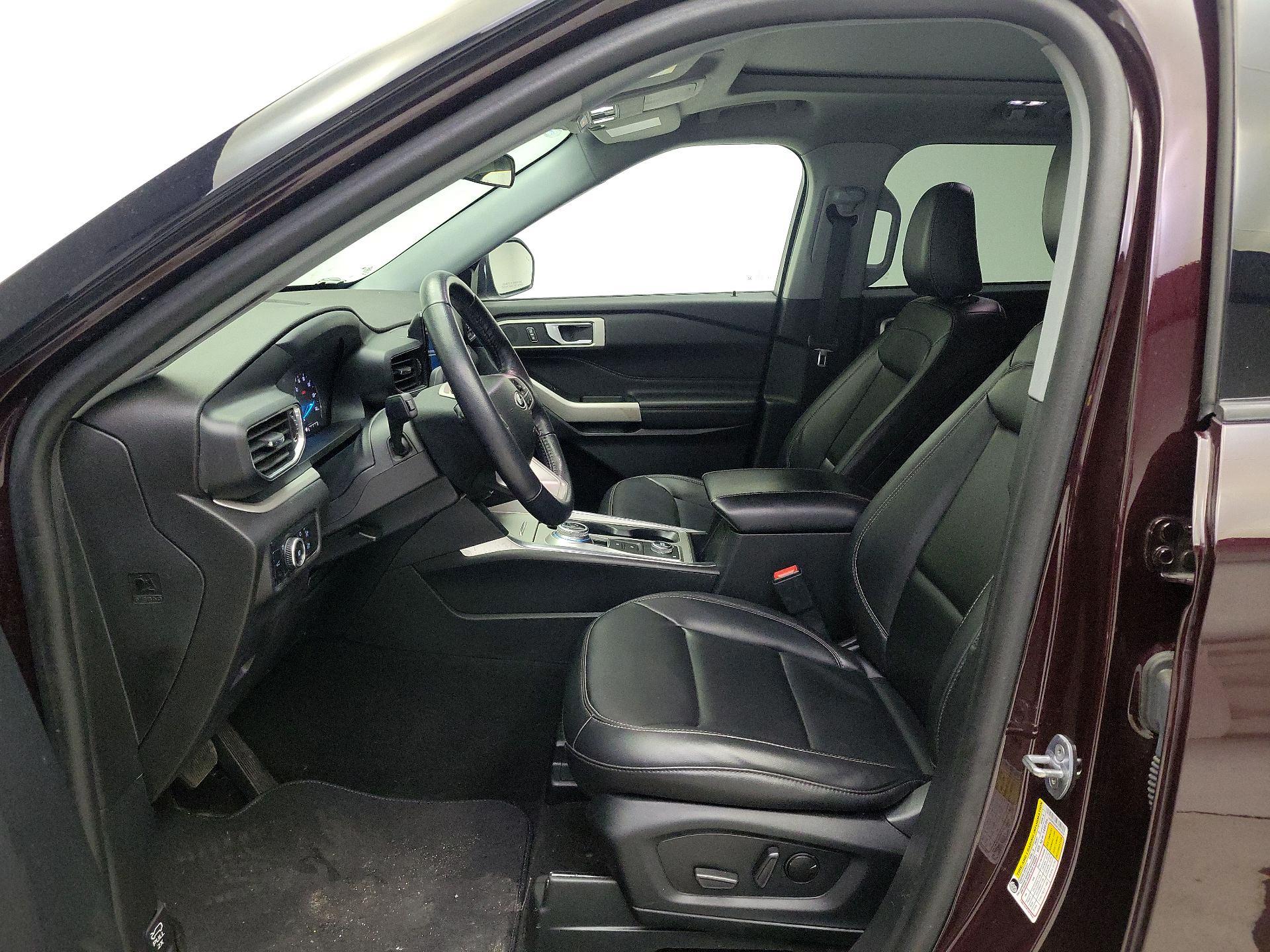 Thumbnail: 2023 Ford Explorer - 11