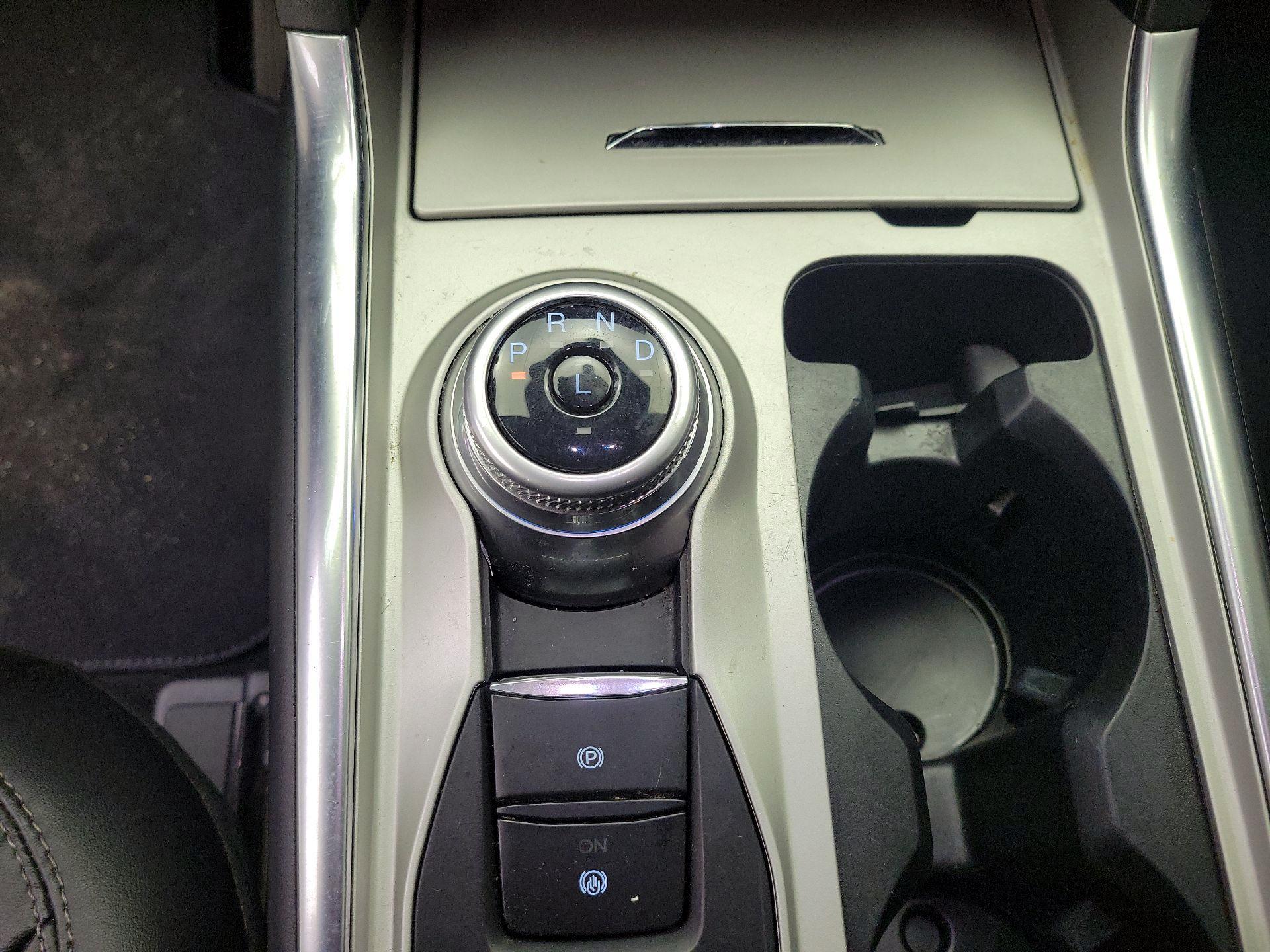 Thumbnail: 2023 Ford Explorer - 18