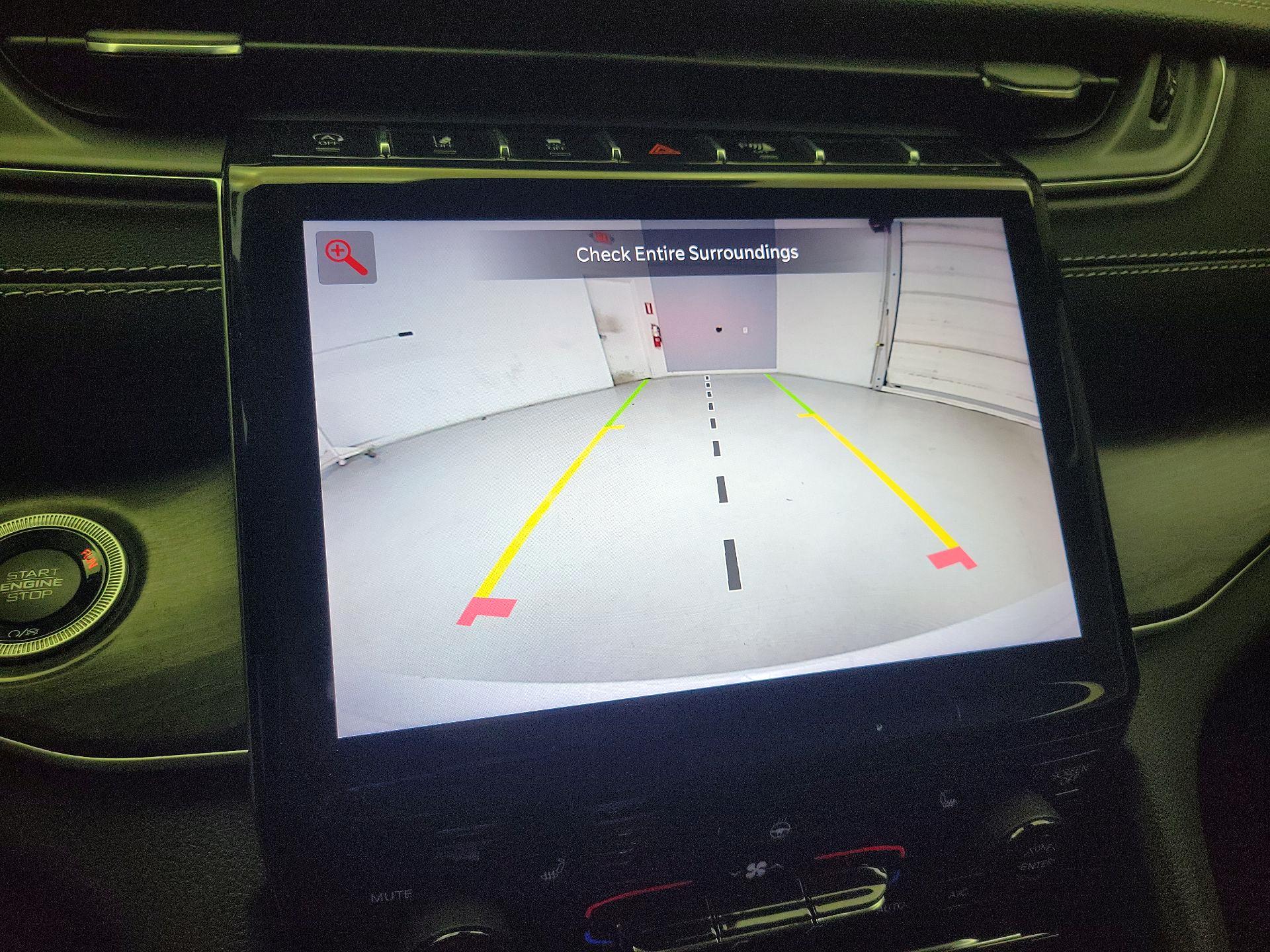 Thumbnail: 2023 Jeep Grand Cherokee - 15