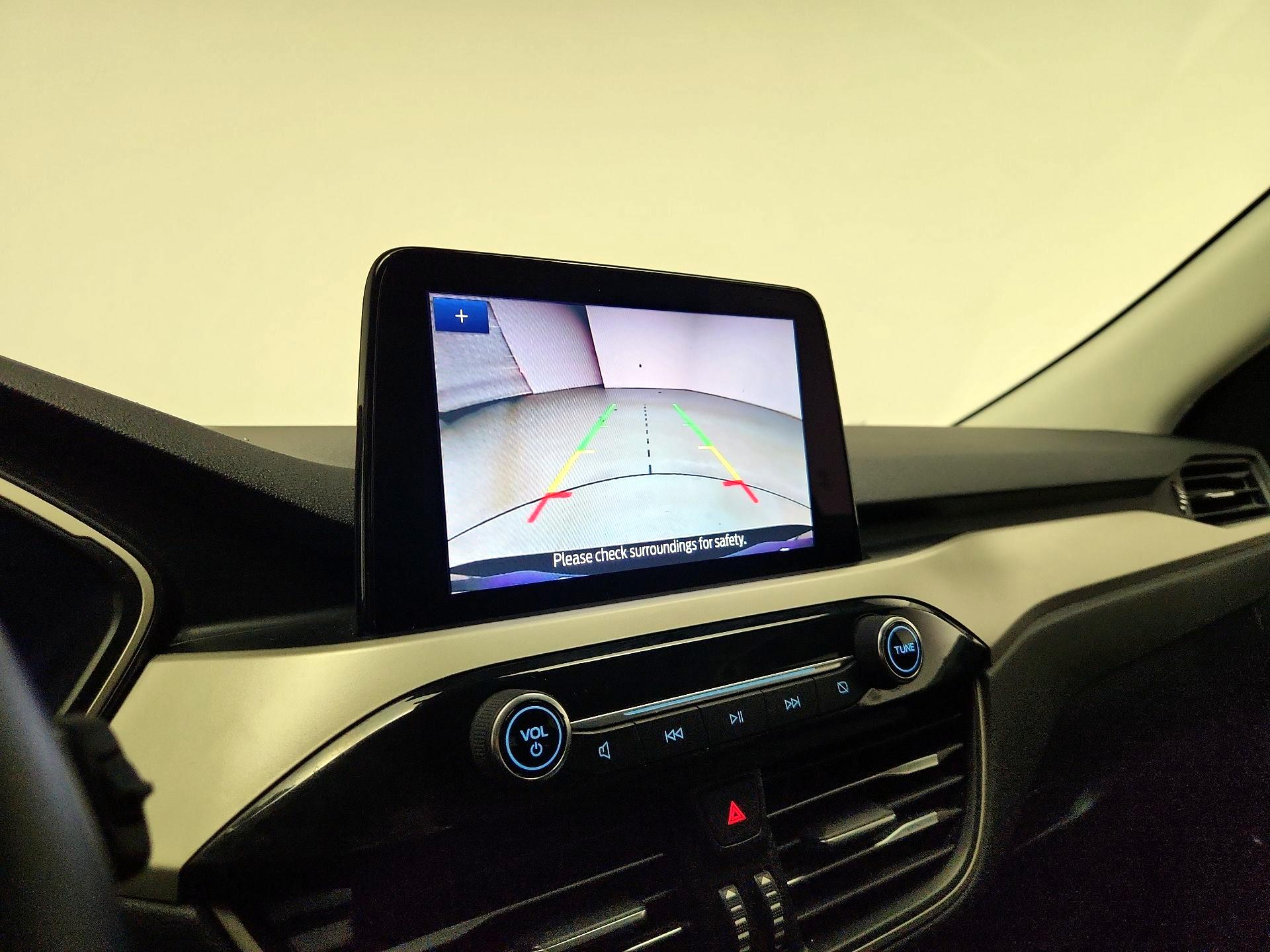 Thumbnail: 2022 Ford Escape - 14