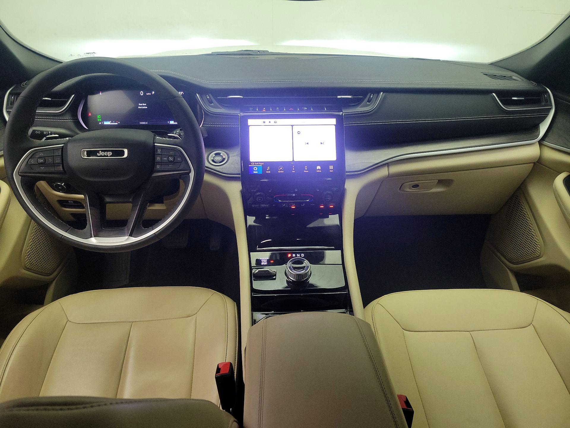 Thumbnail: 2023 Jeep Grand Cherokee - 9