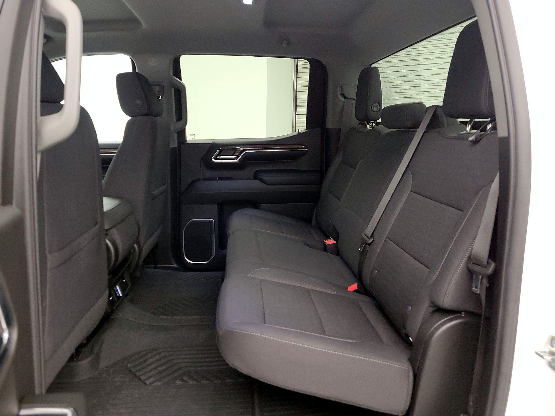 Thumbnail: 2023 Chevrolet Silverado 1500 - 19