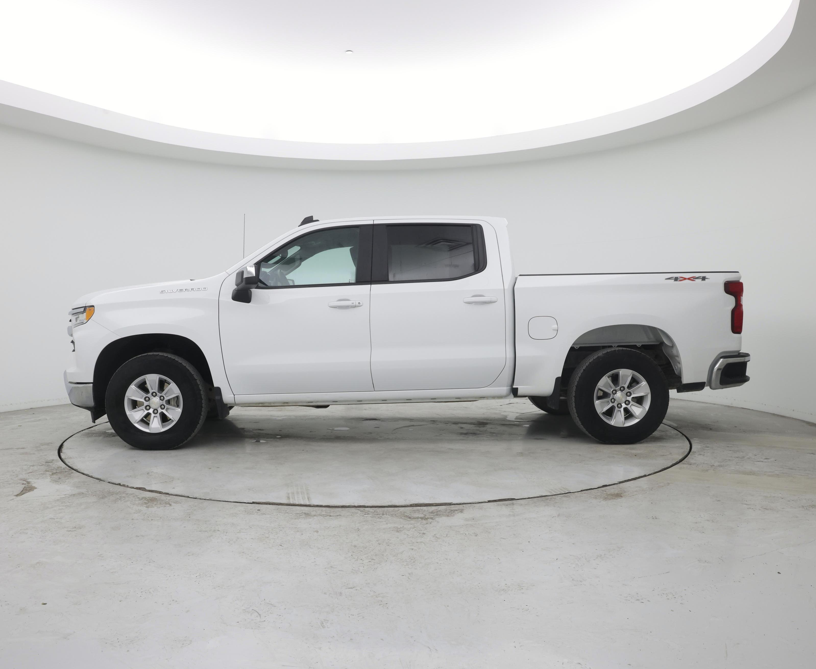 Thumbnail: 2023 Chevrolet Silverado 1500 - 3