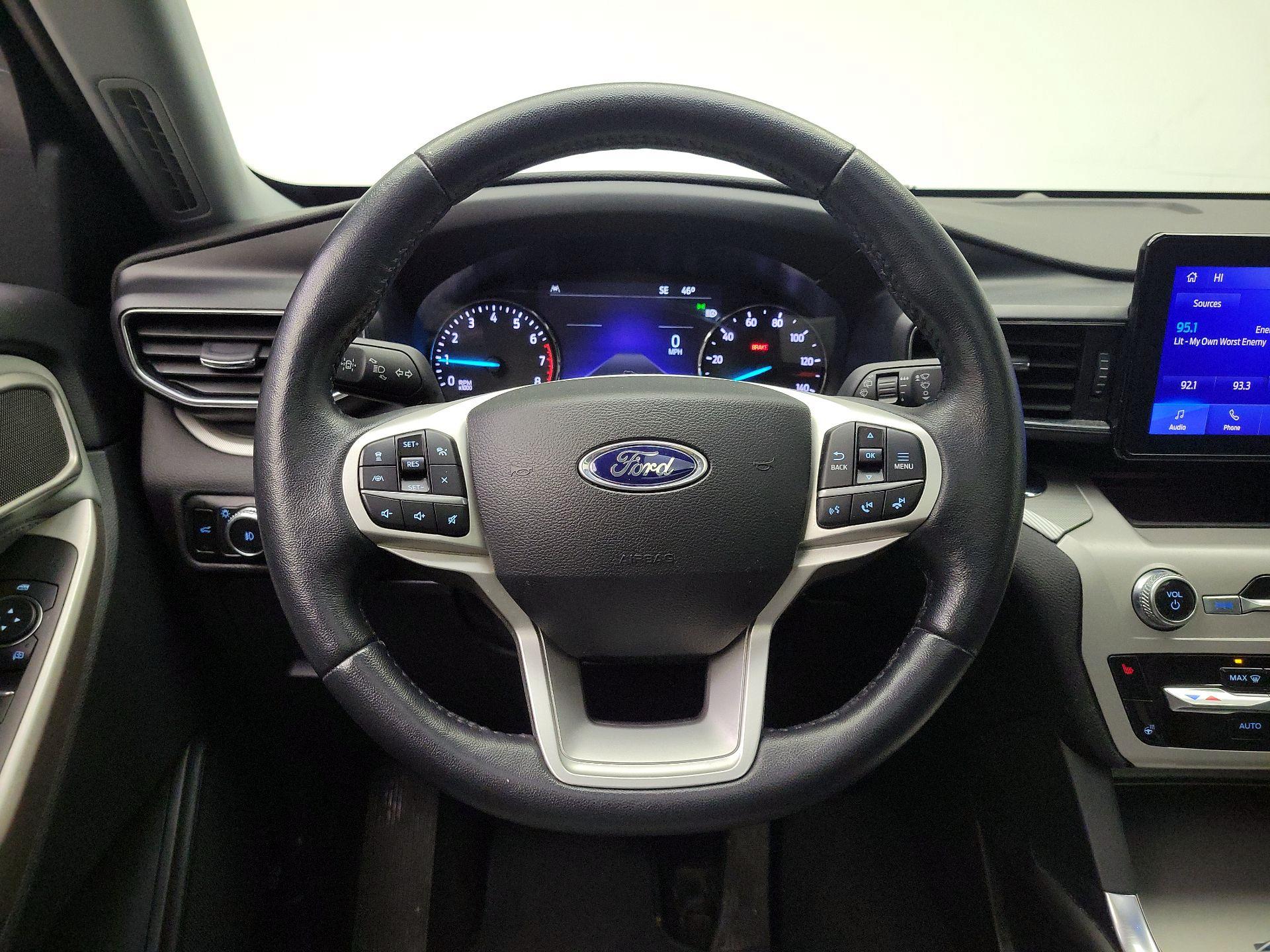 Thumbnail: 2023 Ford Explorer - 10