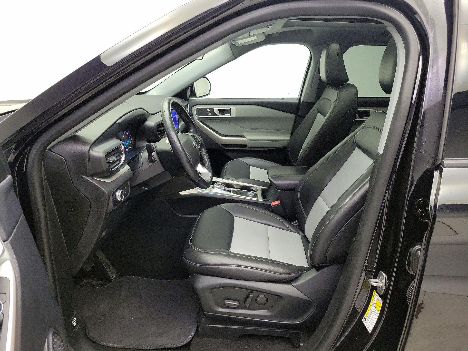 Thumbnail: 2023 Ford Explorer - 11