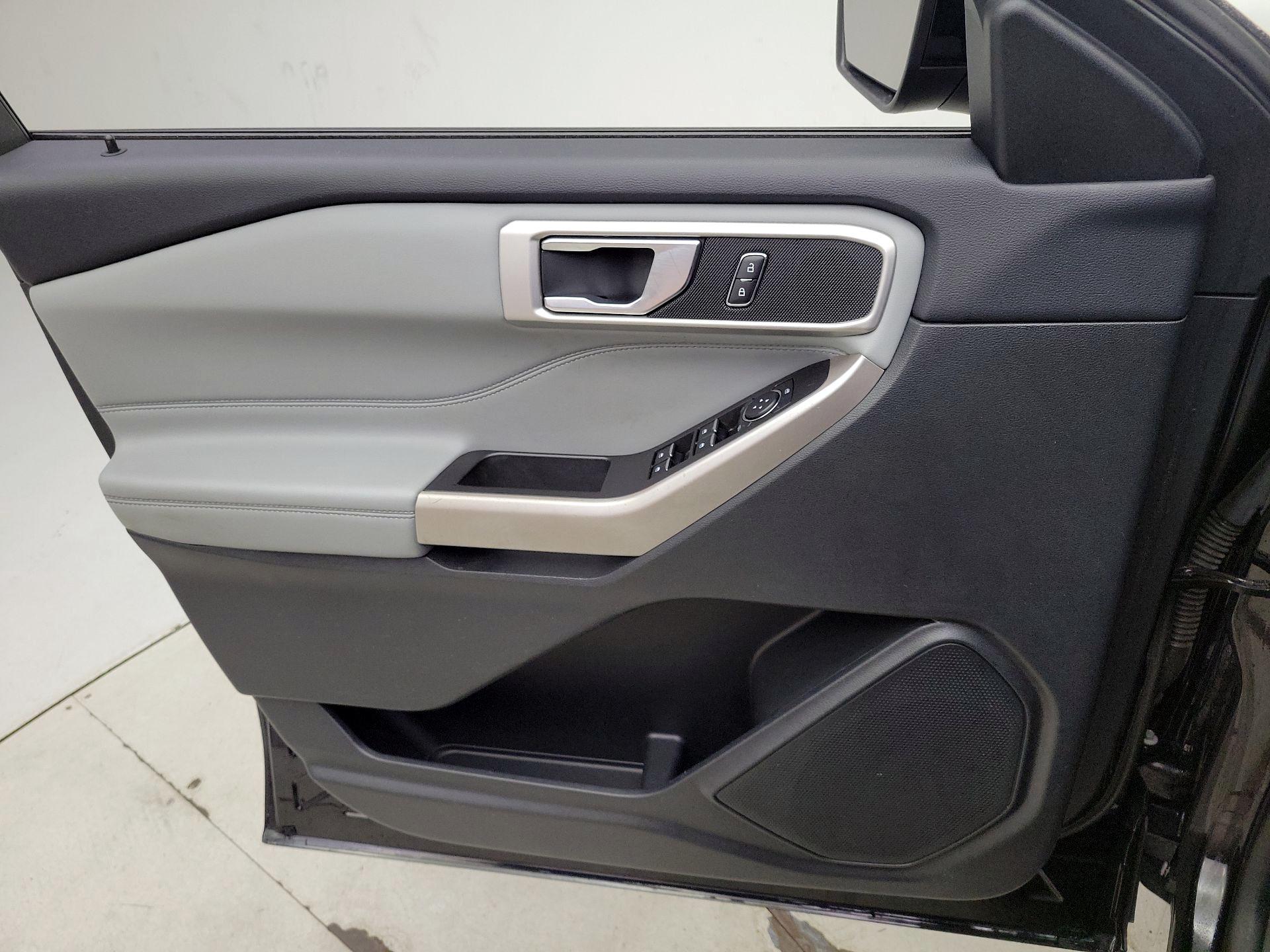 Thumbnail: 2023 Ford Explorer - 12