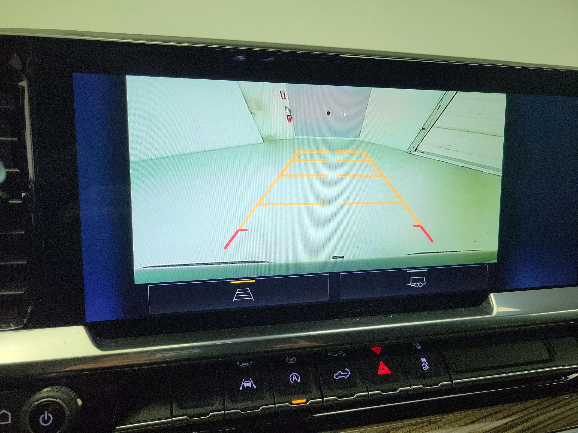 Thumbnail: 2022 Chevrolet Silverado 1500 - 15