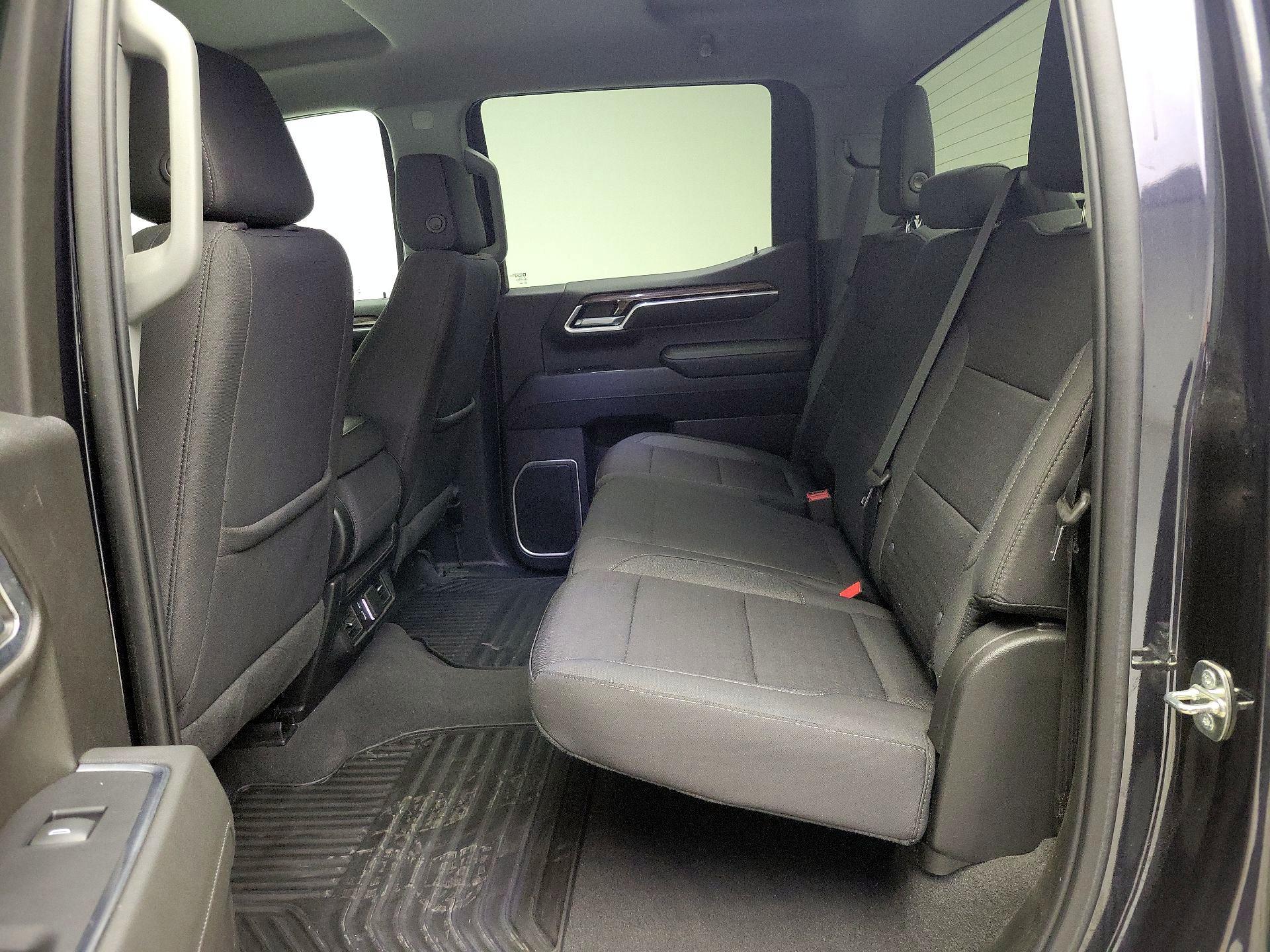 Thumbnail: 2022 Chevrolet Silverado 1500 - 20