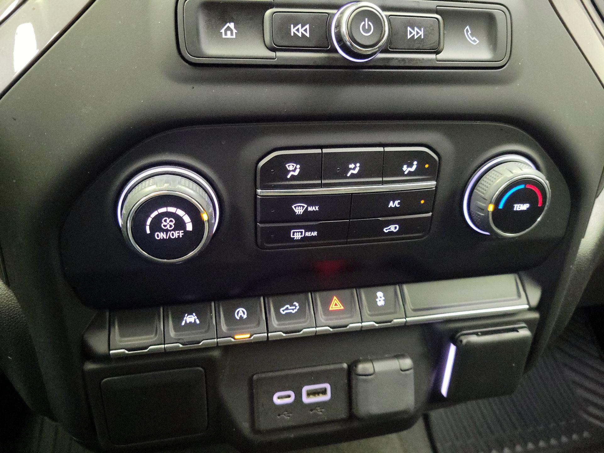 Thumbnail: 2022 Chevrolet Silverado 1500 - 16