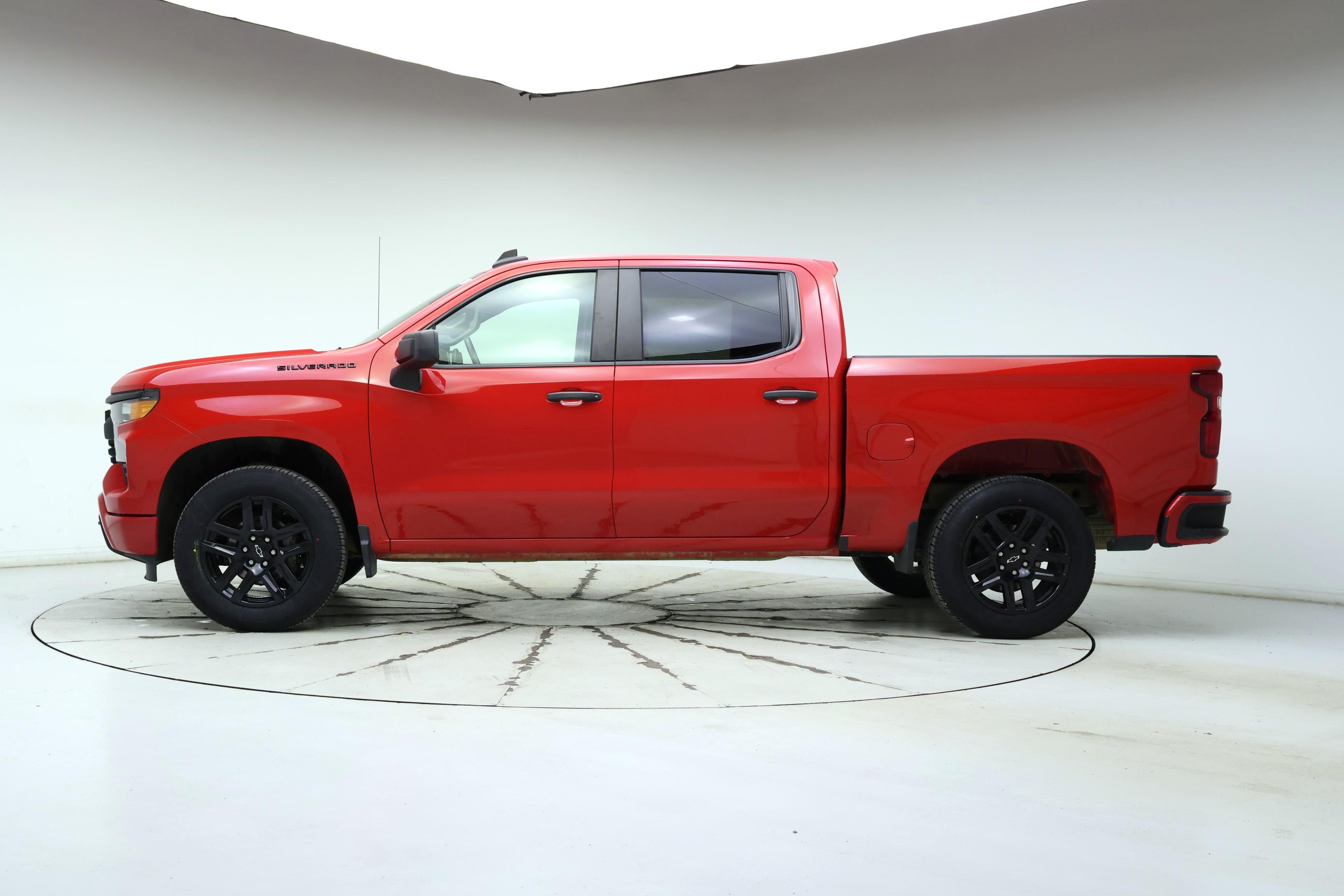 Thumbnail: 2022 Chevrolet Silverado 1500 - 3