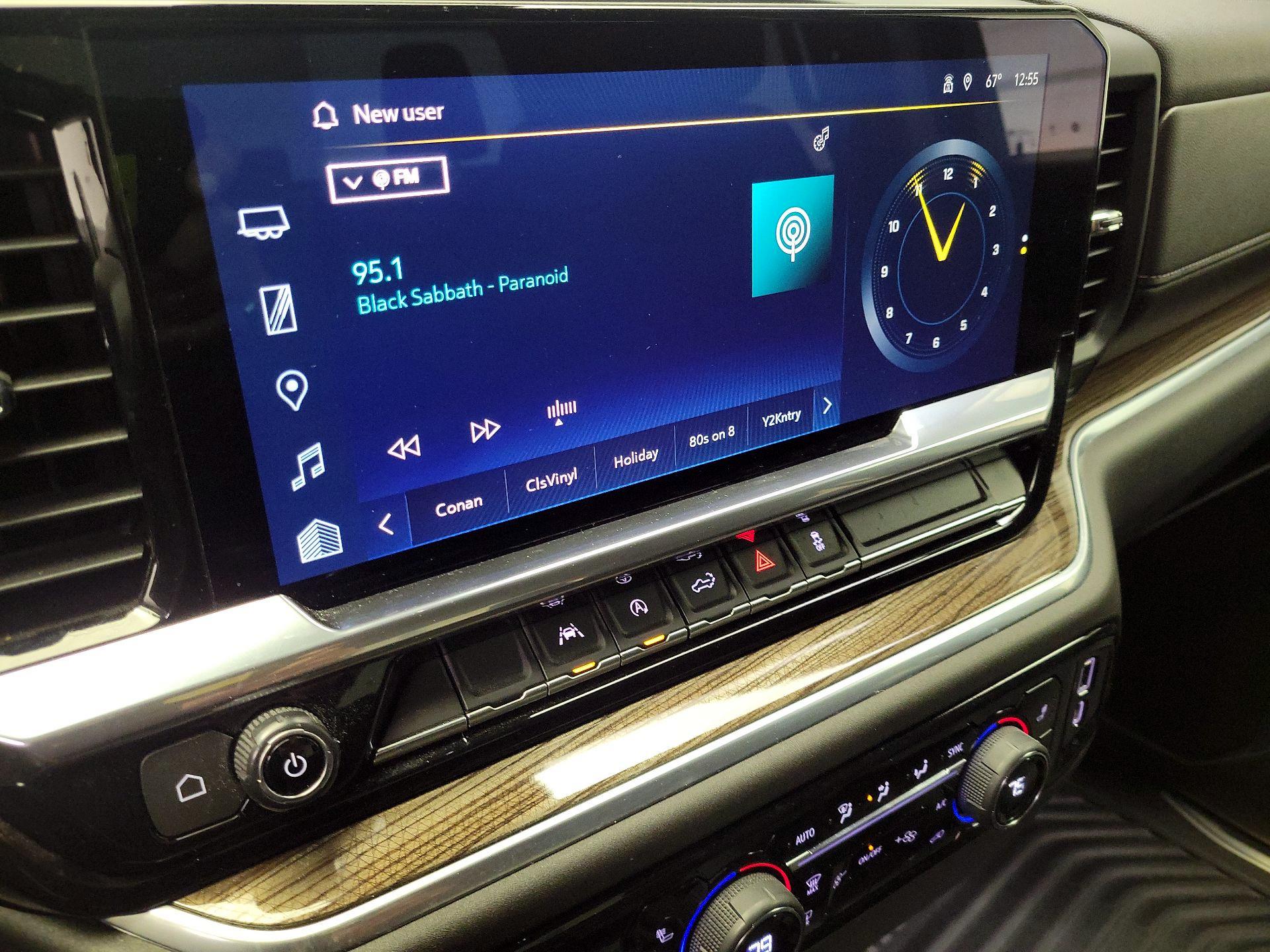 Thumbnail: 2022 Chevrolet Silverado 1500 - 15