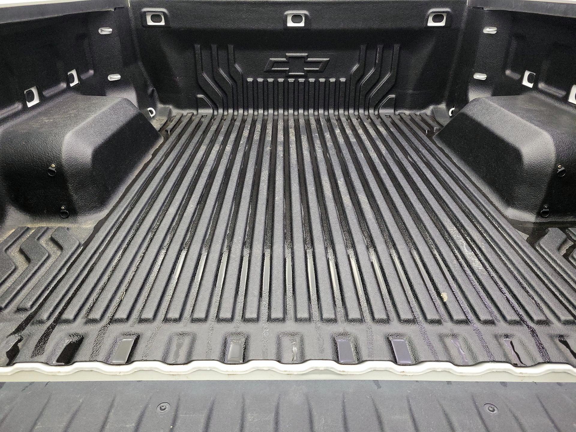 Thumbnail: 2022 Chevrolet Silverado 1500 - 20