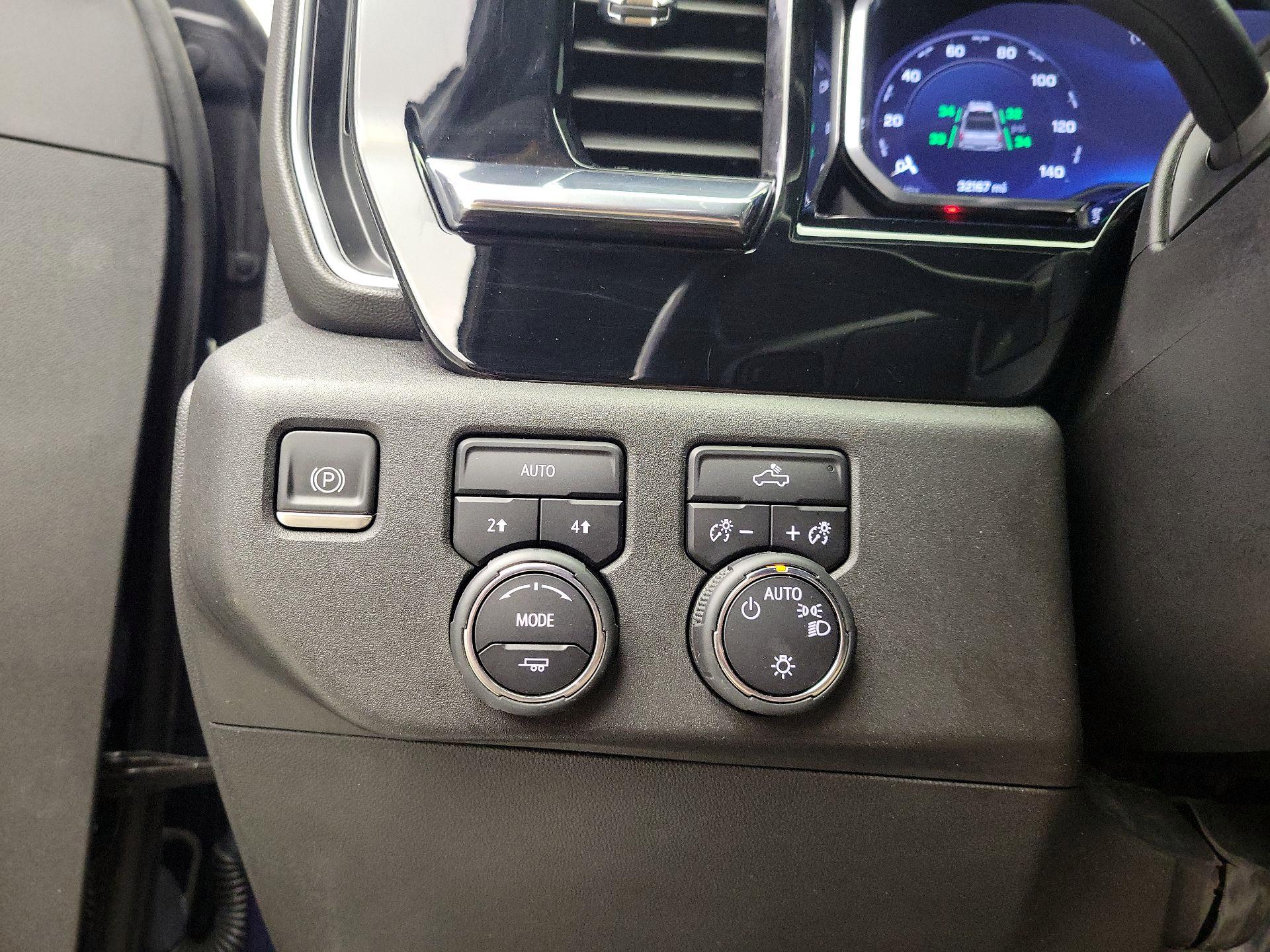 Thumbnail: 2022 Chevrolet Silverado 1500 - 13