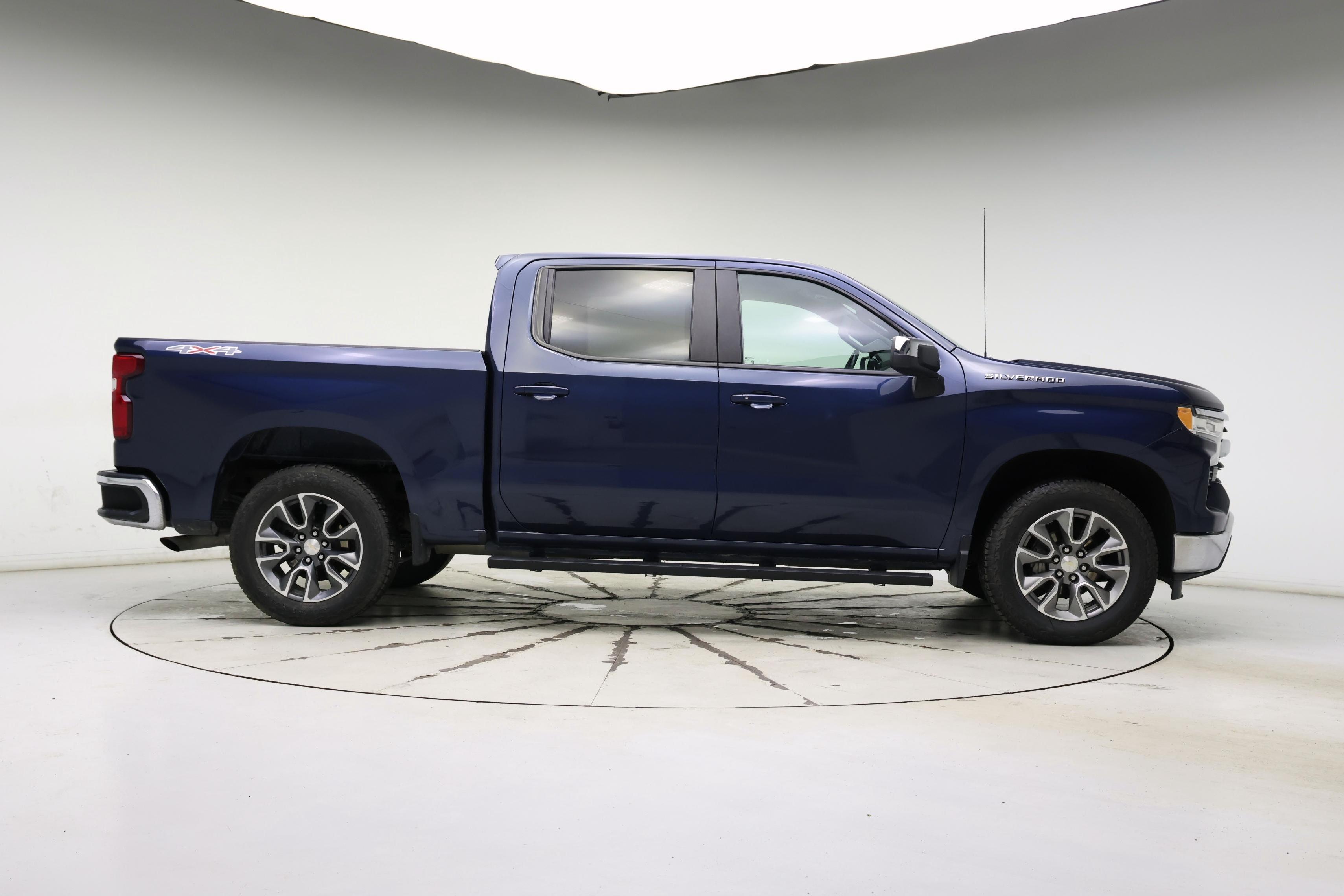 Thumbnail: 2022 Chevrolet Silverado 1500 - 7