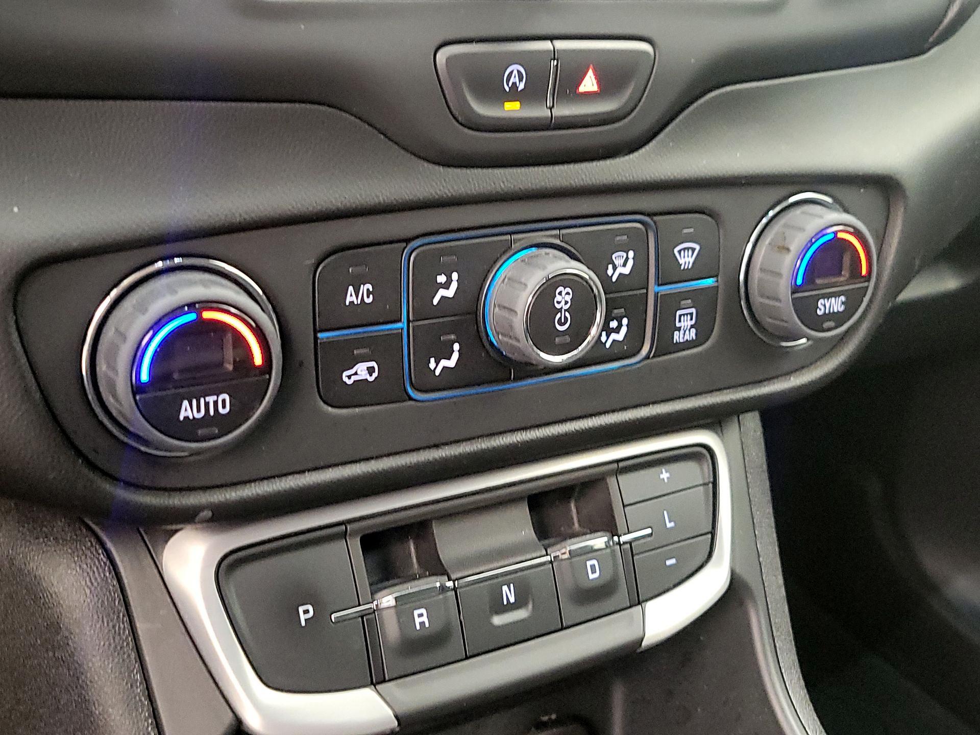 Thumbnail: 2023 GMC Terrain - 16