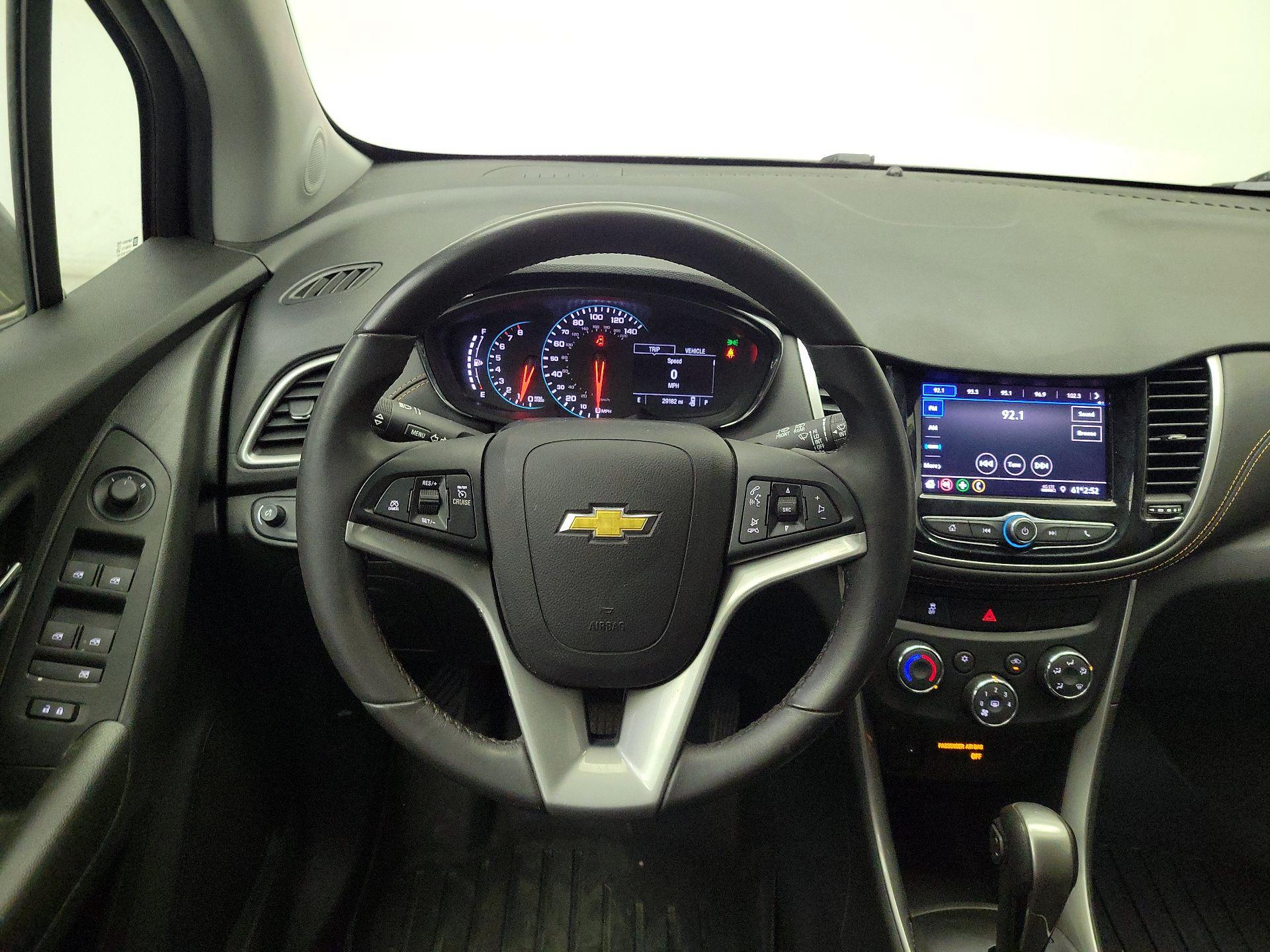 Thumbnail: 2020 Chevrolet Trax - 10