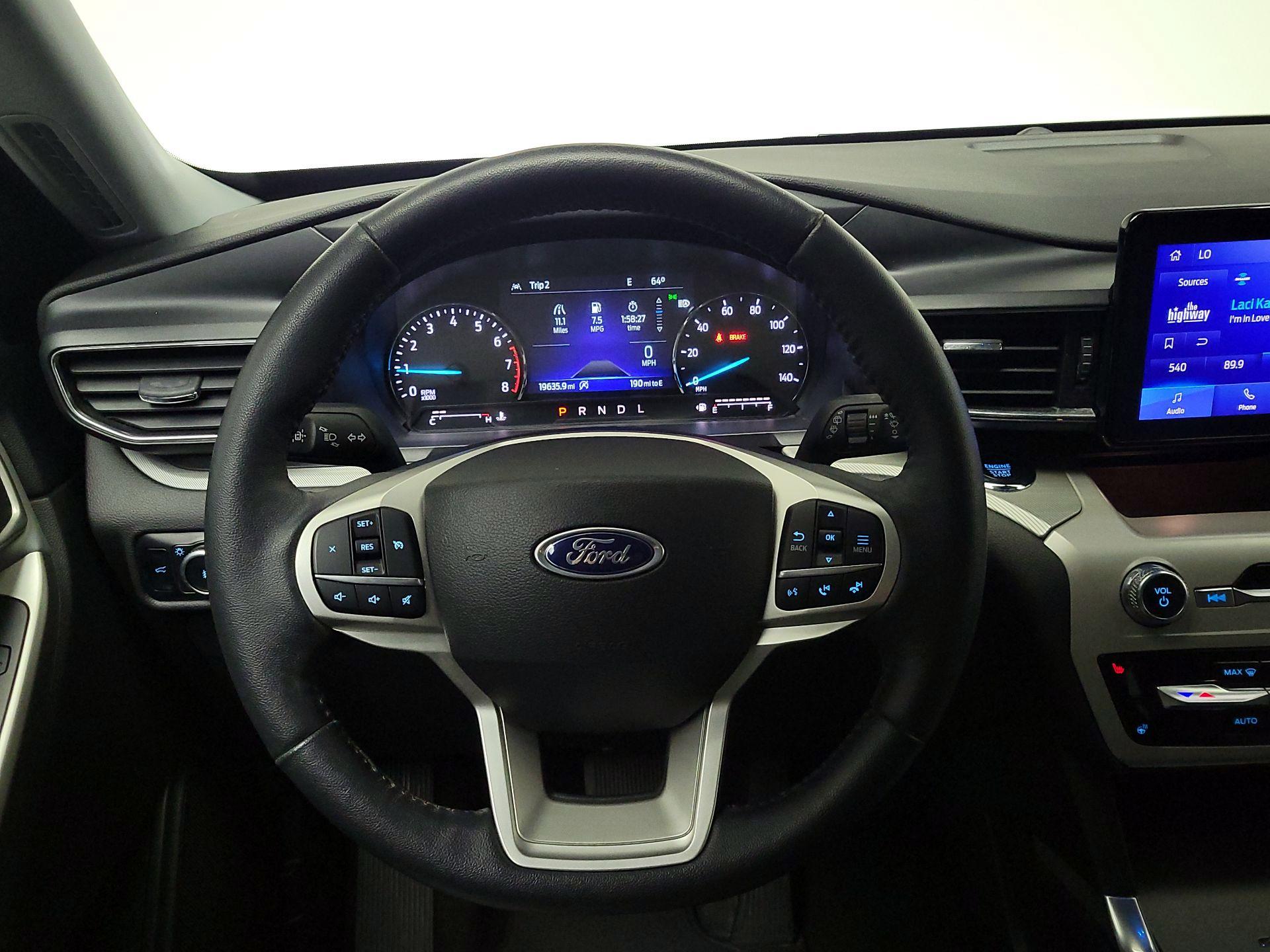 Thumbnail: 2023 Ford Explorer - 10