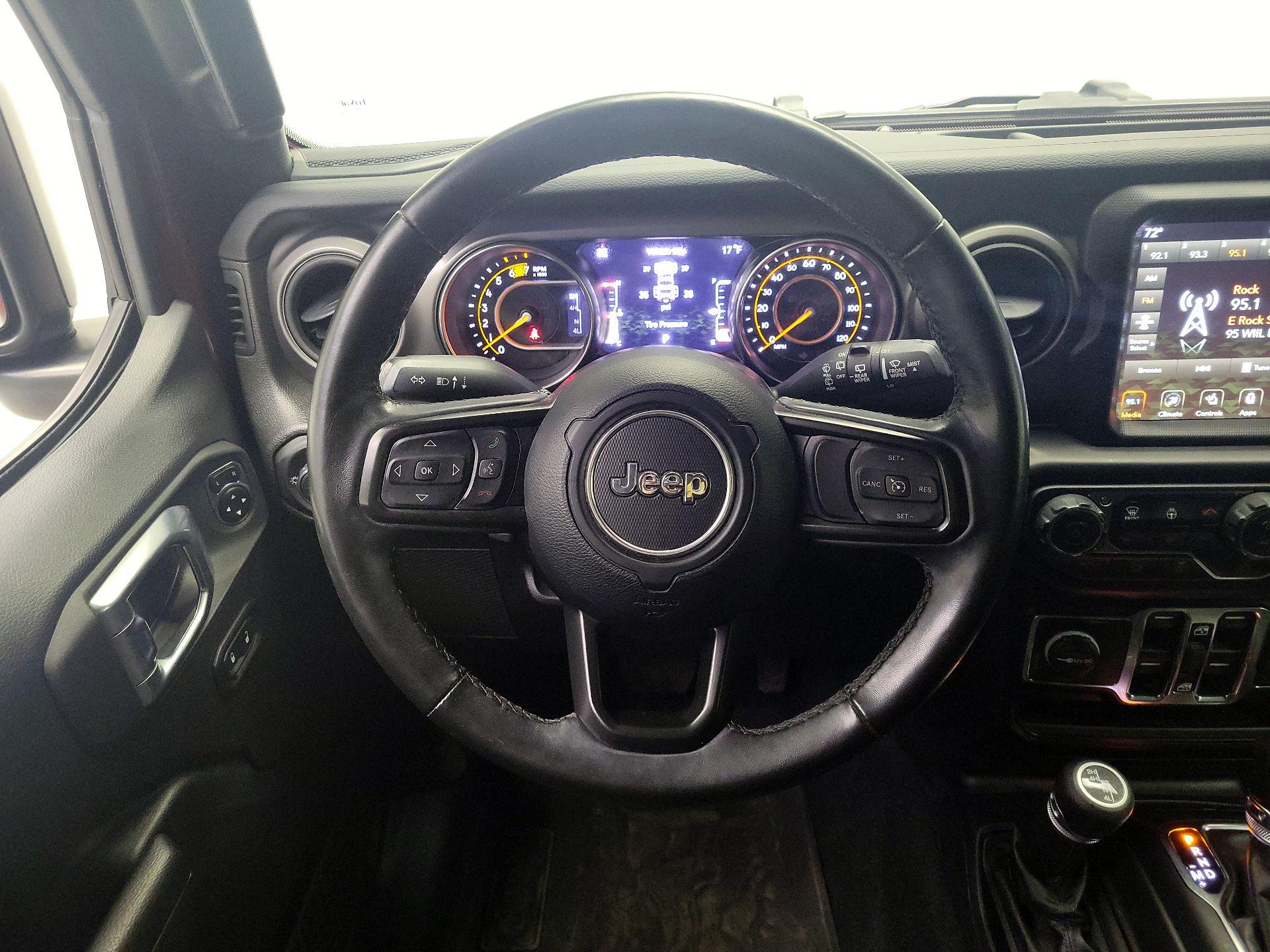 Thumbnail: 2022 Jeep Wrangler - 10