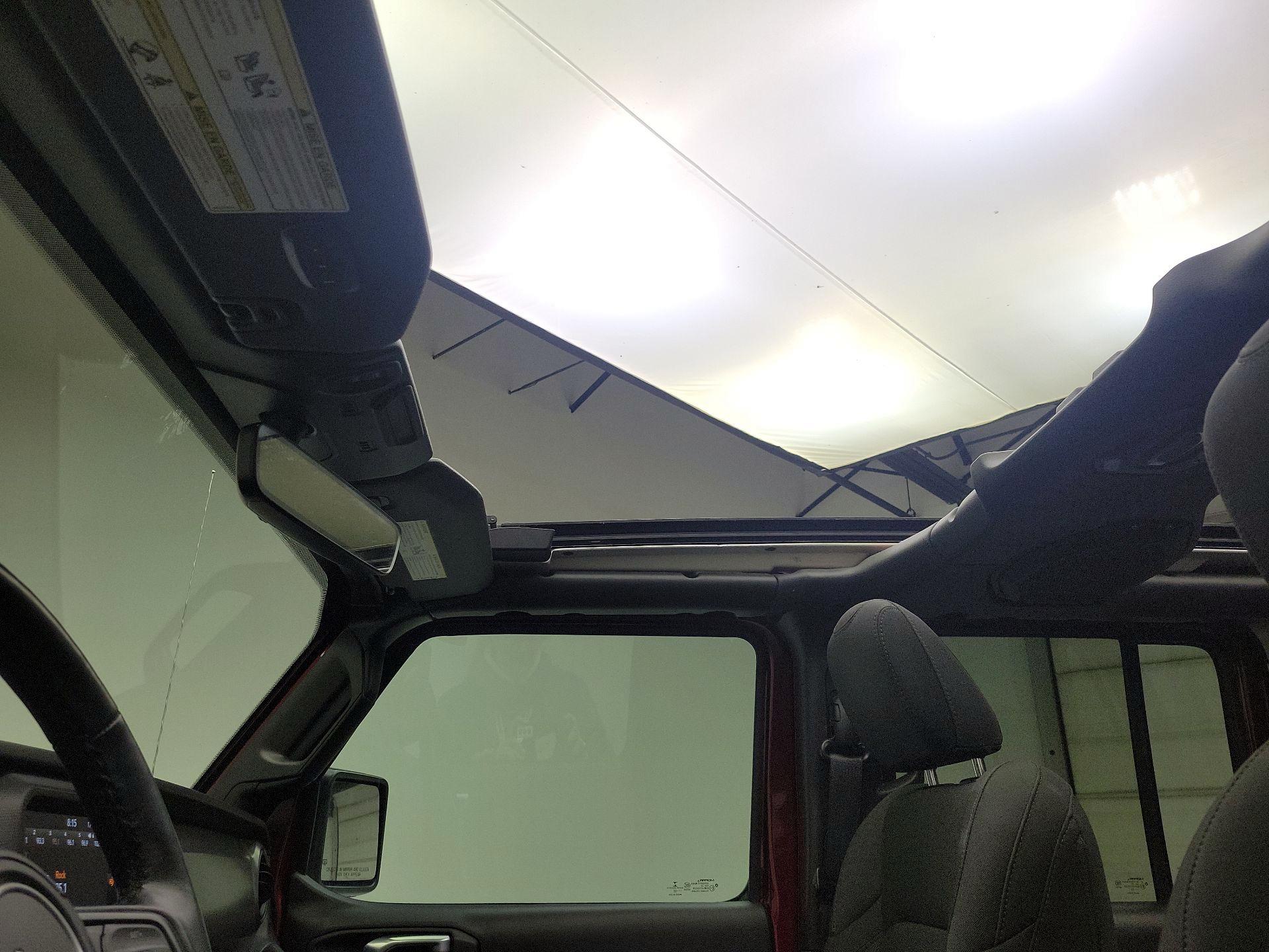 Thumbnail: 2022 Jeep Wrangler - 20