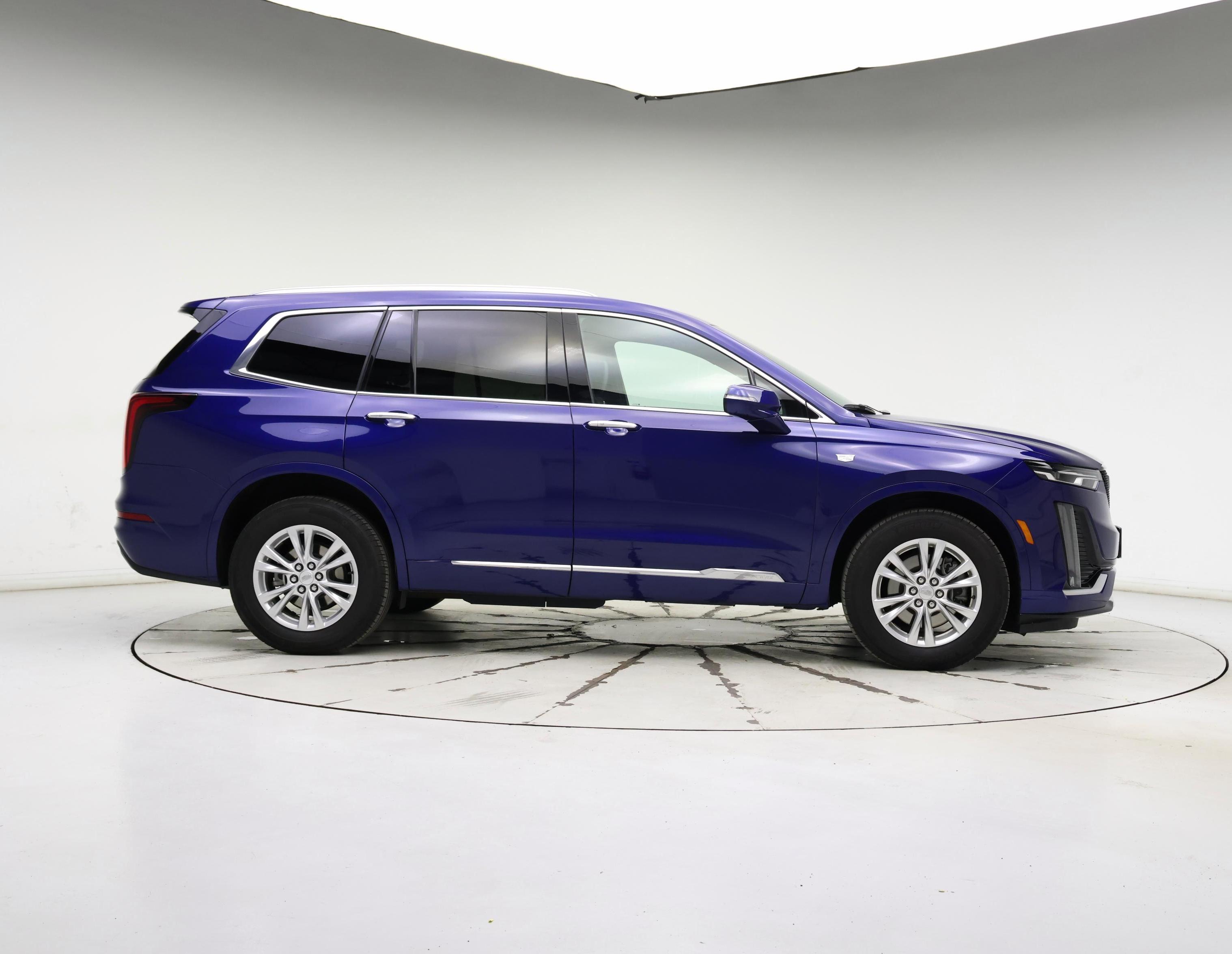 Thumbnail: 2024 Cadillac XT6 - 7