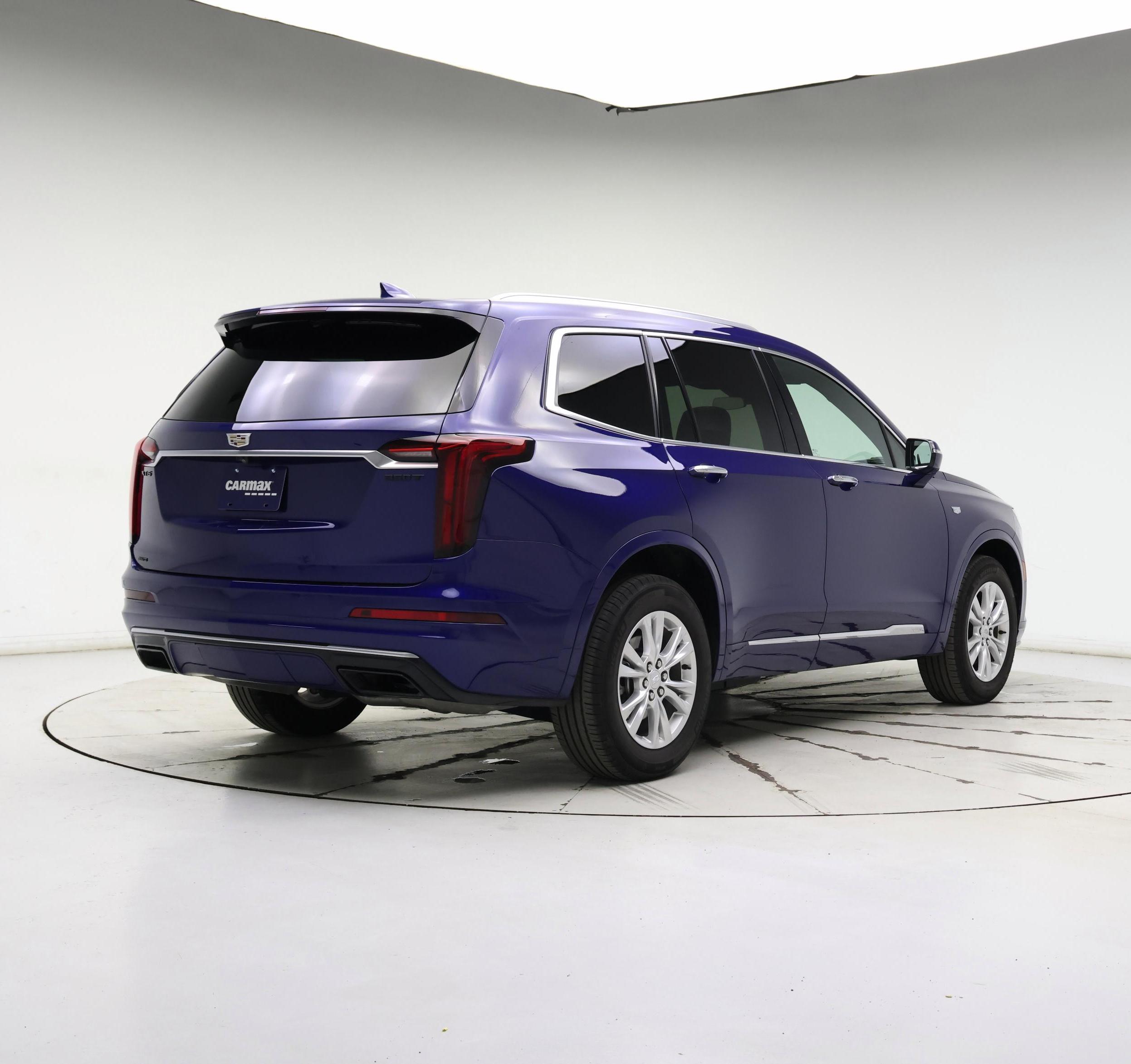 Thumbnail: 2024 Cadillac XT6 - 8