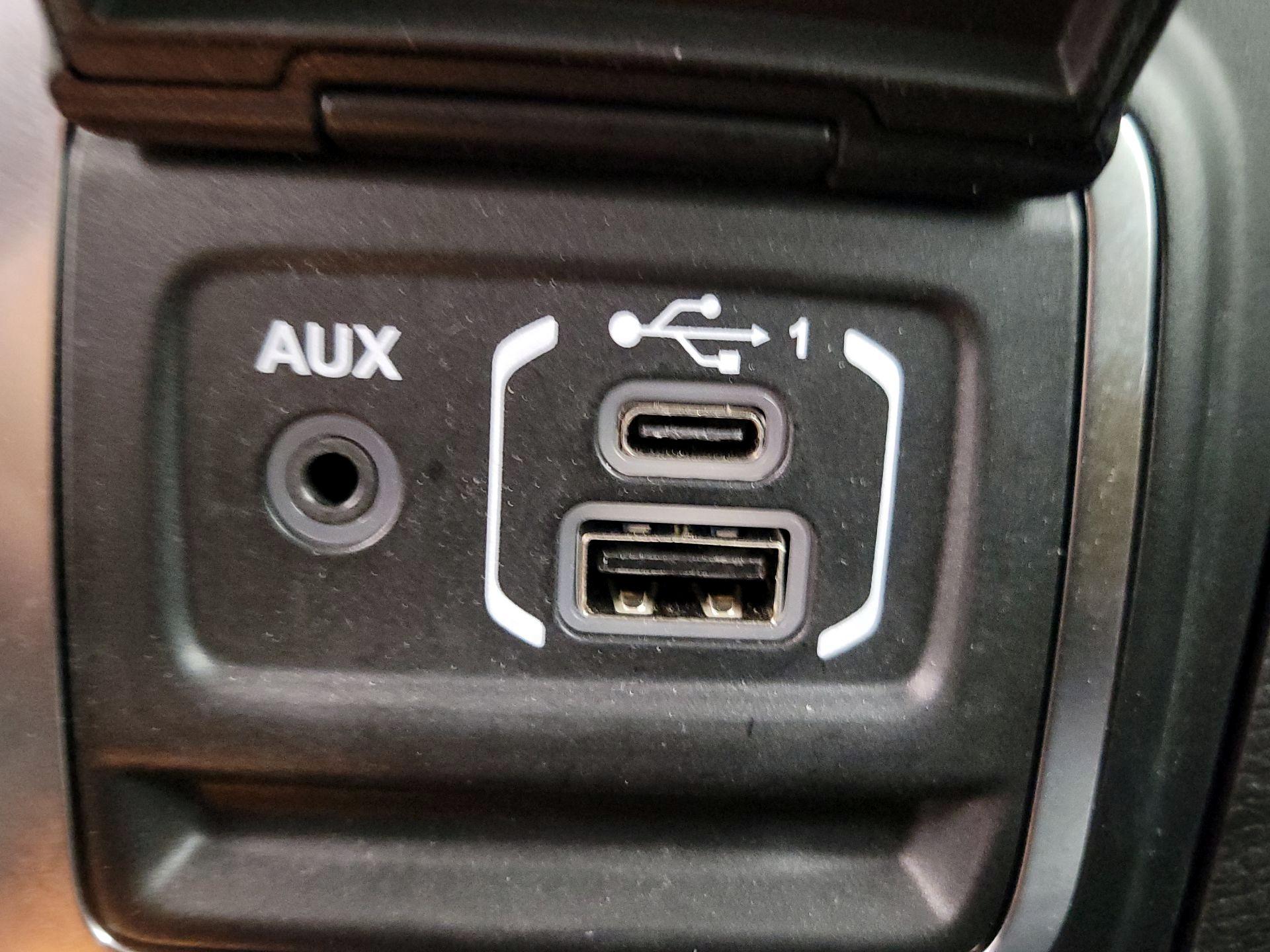 Thumbnail: 2023 Jeep Wrangler - 19