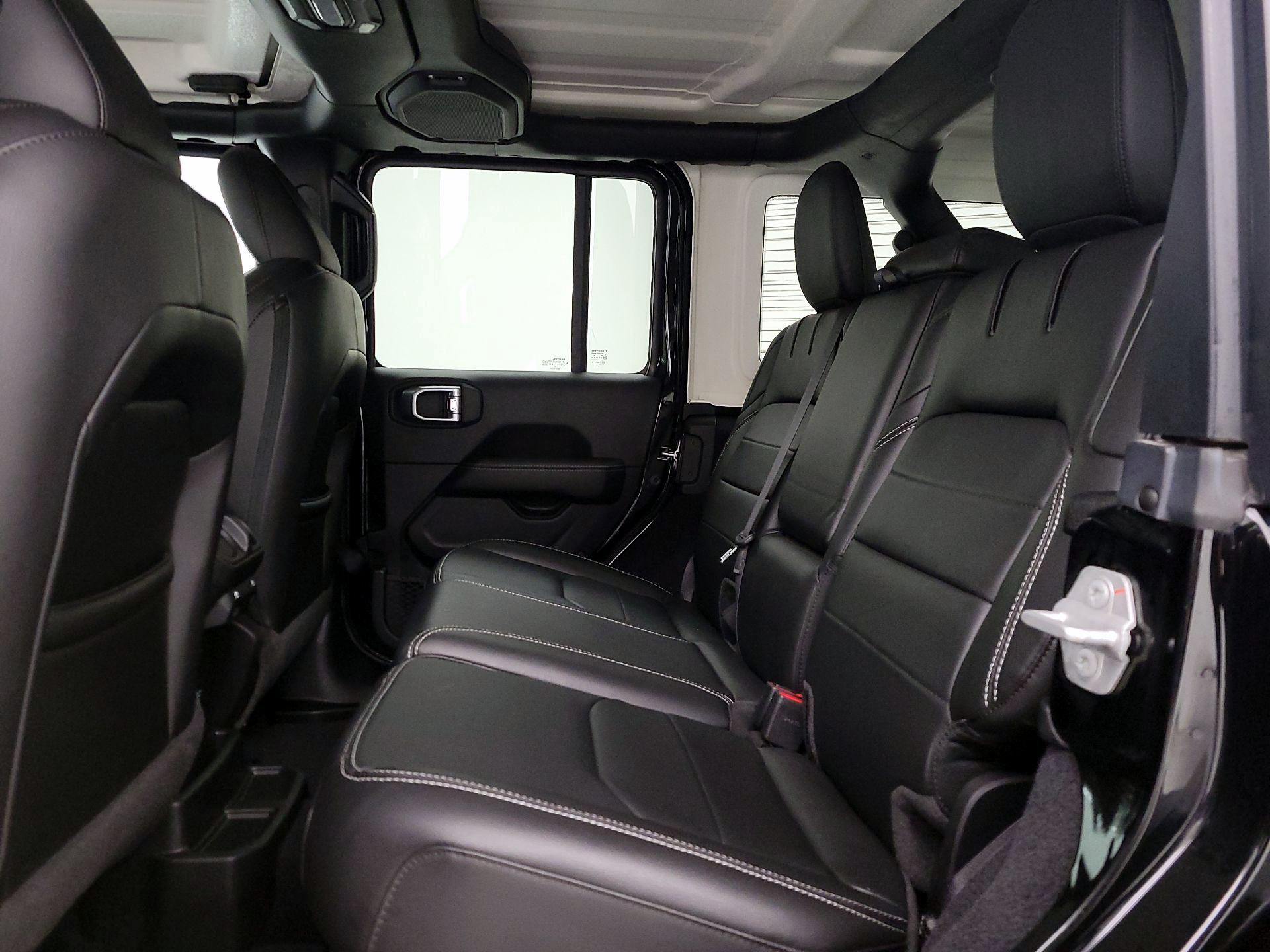 Thumbnail: 2023 Jeep Wrangler - 20