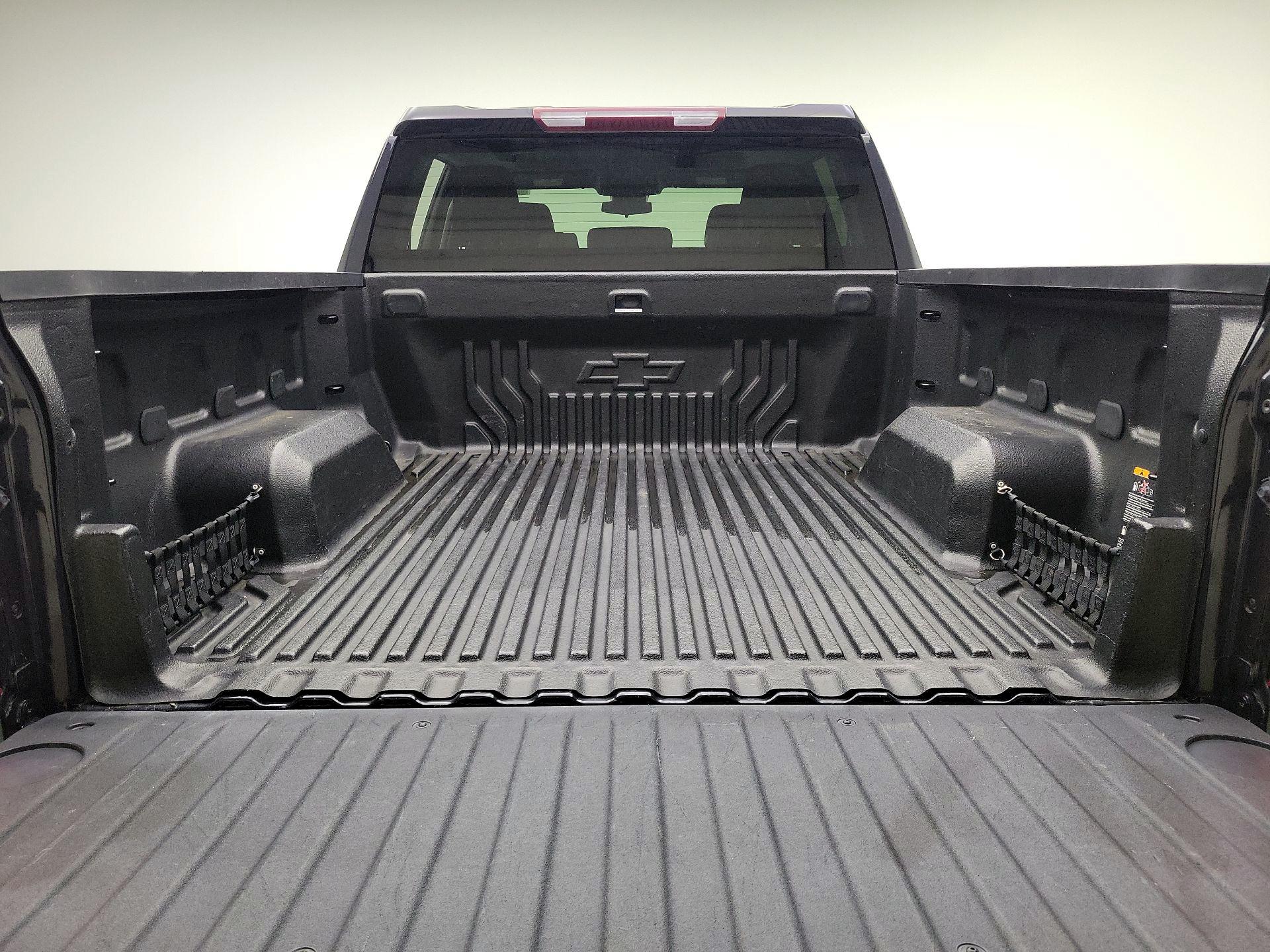 Thumbnail: 2022 Chevrolet Silverado 1500 - 20