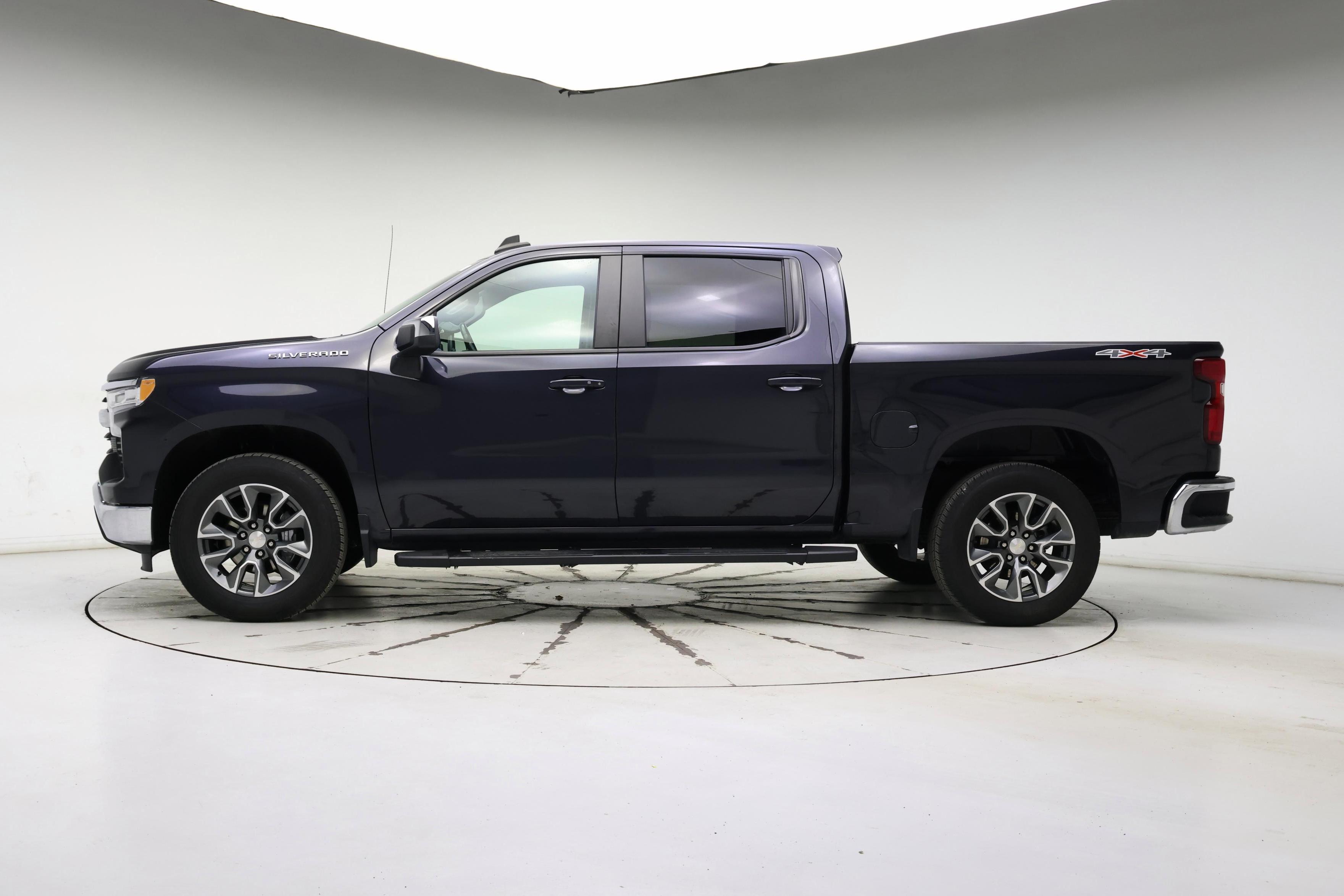 Thumbnail: 2022 Chevrolet Silverado 1500 - 3