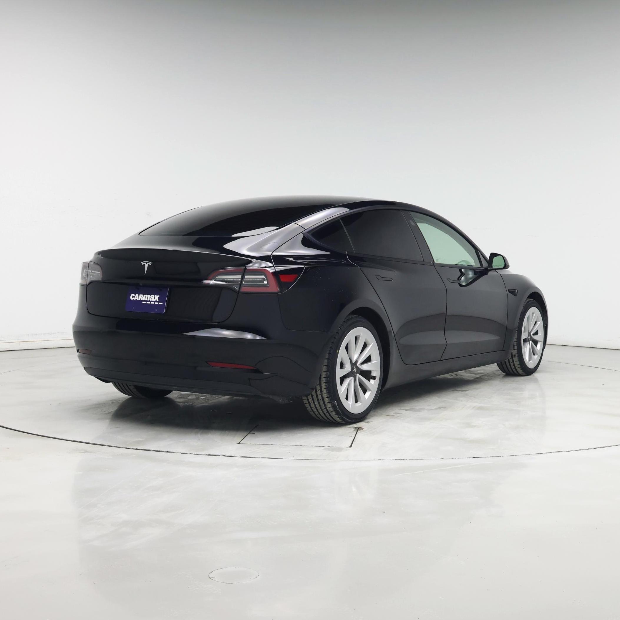 Thumbnail: 2021 Tesla Model 3 - 8