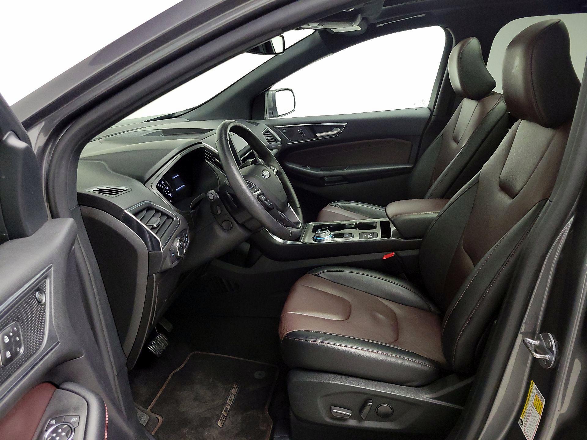 Thumbnail: 2022 Ford Edge - 11