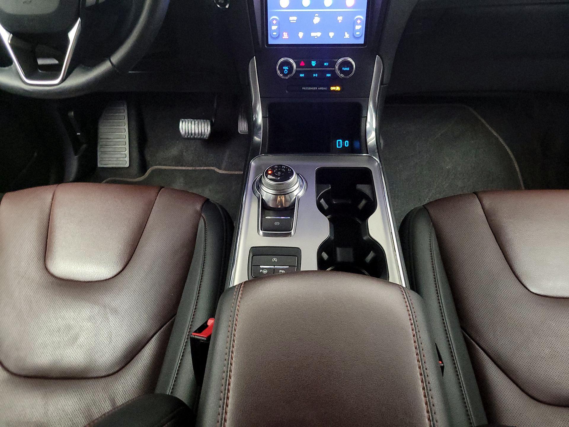 Thumbnail: 2022 Ford Edge - 18