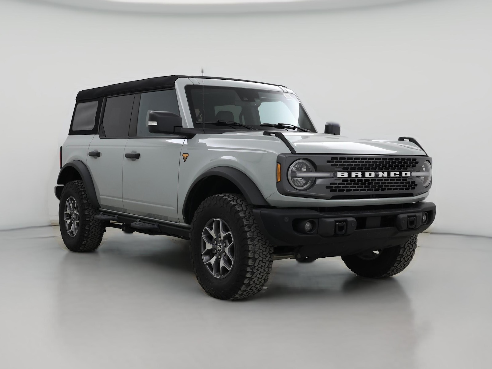 2023 Ford Bronco 4-Door Badlands