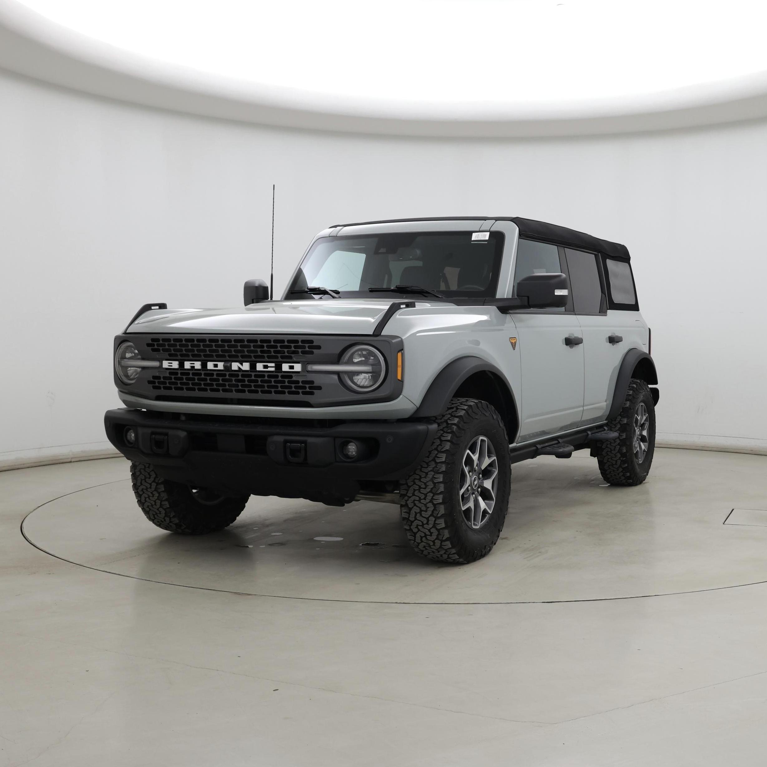 Thumbnail: 2023 Ford Bronco - 4