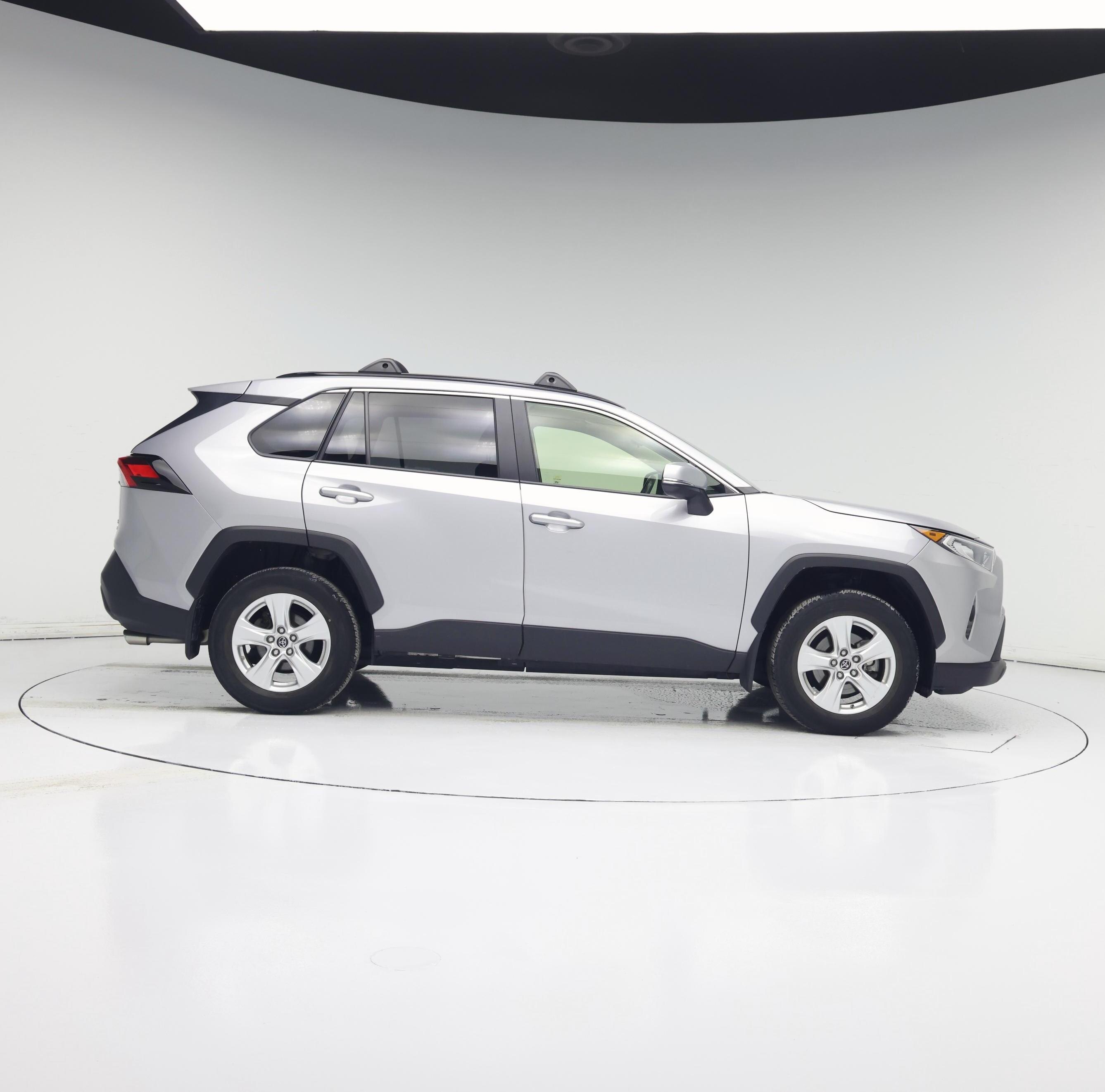 Thumbnail: 2019 Toyota RAV4 - 7