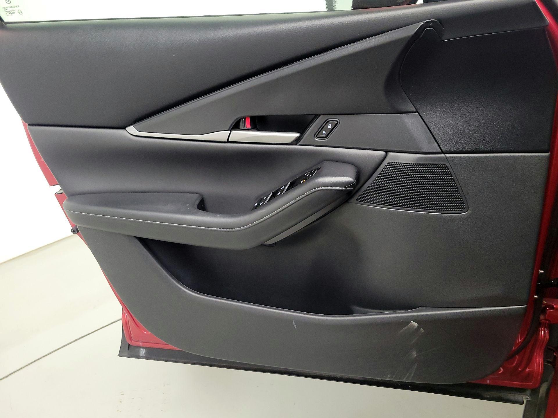 Thumbnail: 2023 Mazda CX-30 - 12