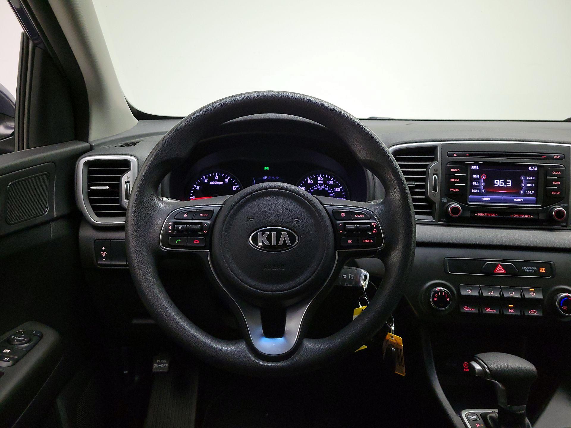 Thumbnail: 2017 Kia Sportage - 10