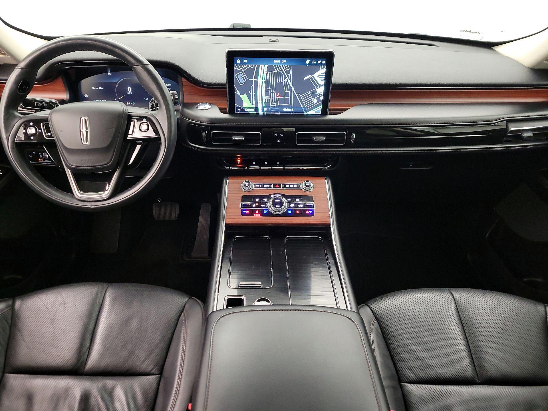 Thumbnail: 2022 Lincoln Aviator - 9