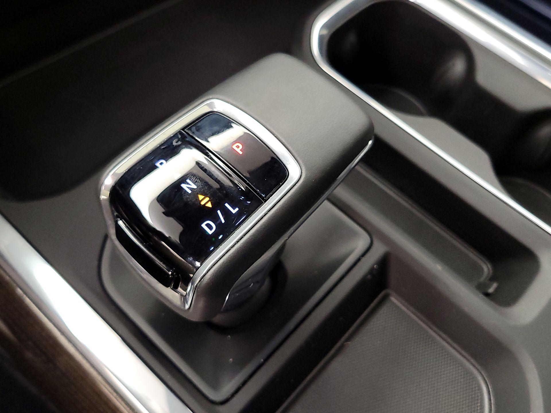 Thumbnail: 2025 Chevrolet Silverado 1500 - 17