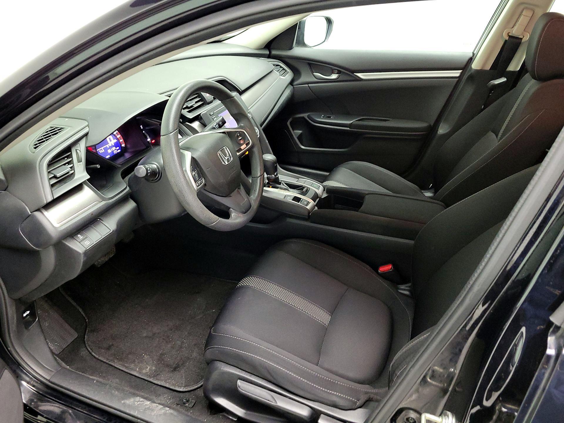 Thumbnail: 2016 Honda Civic - 11