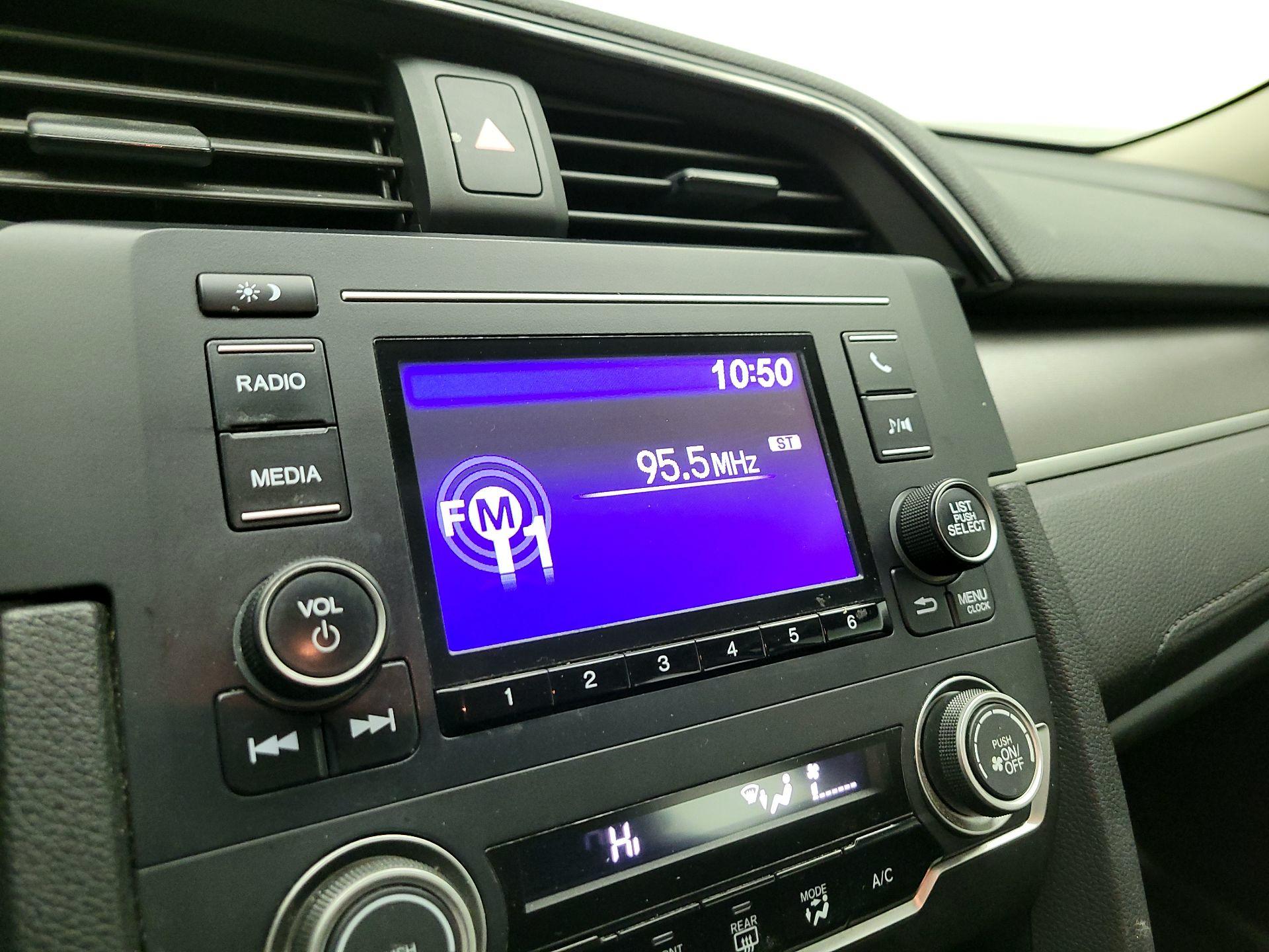 Thumbnail: 2016 Honda Civic - 14