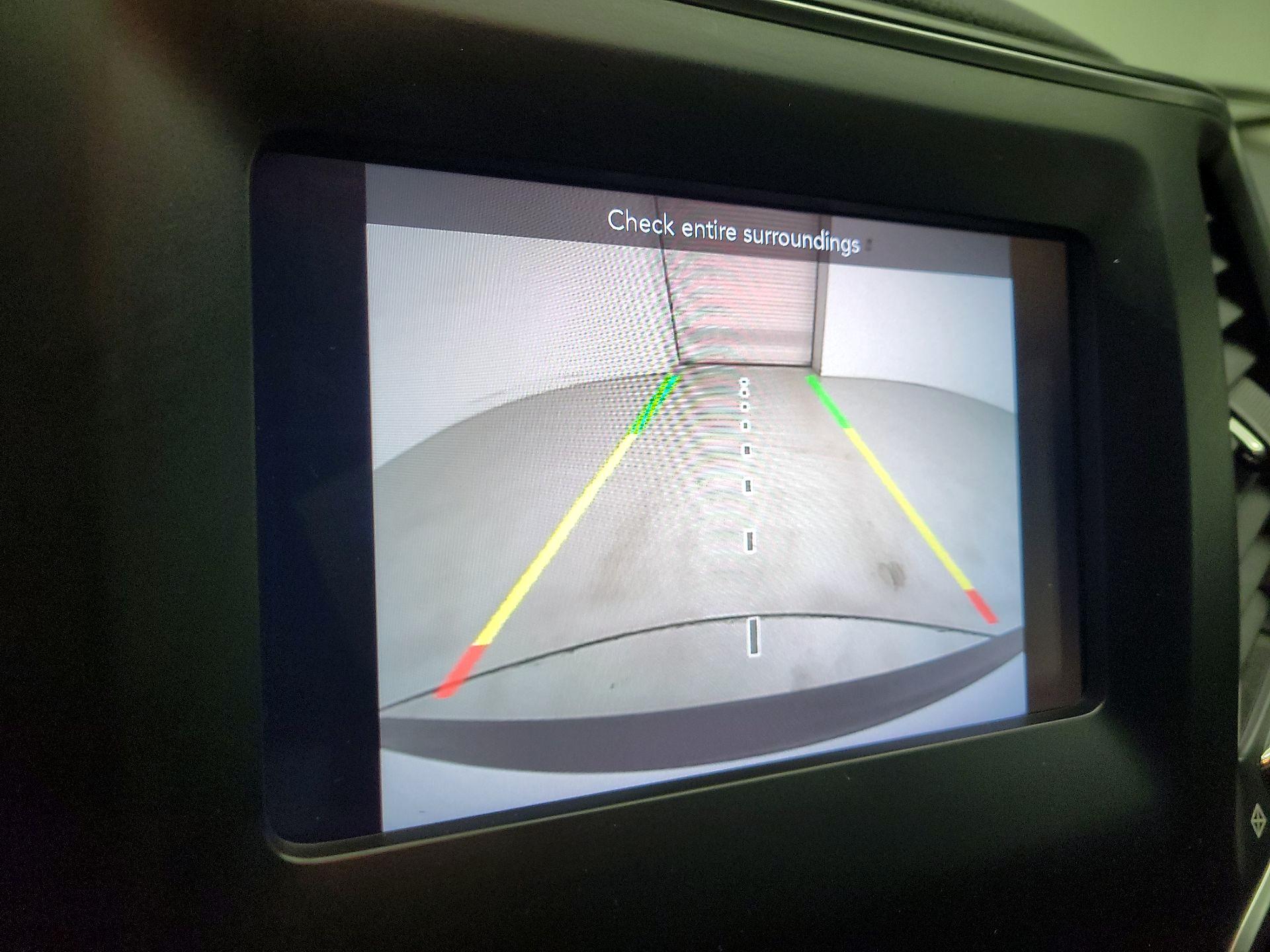 Thumbnail: 2020 Jeep Cherokee - 14