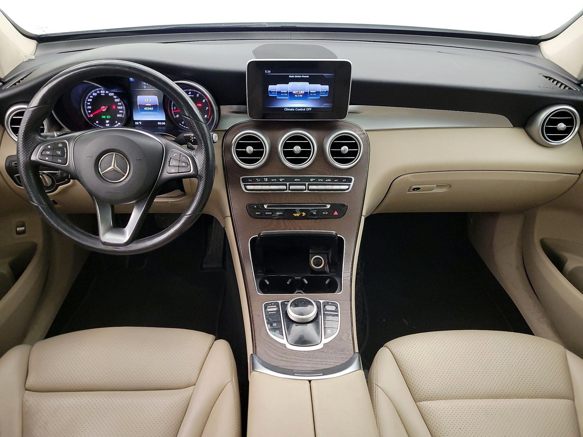 Thumbnail: 2019 Mercedes-Benz GLC - 9