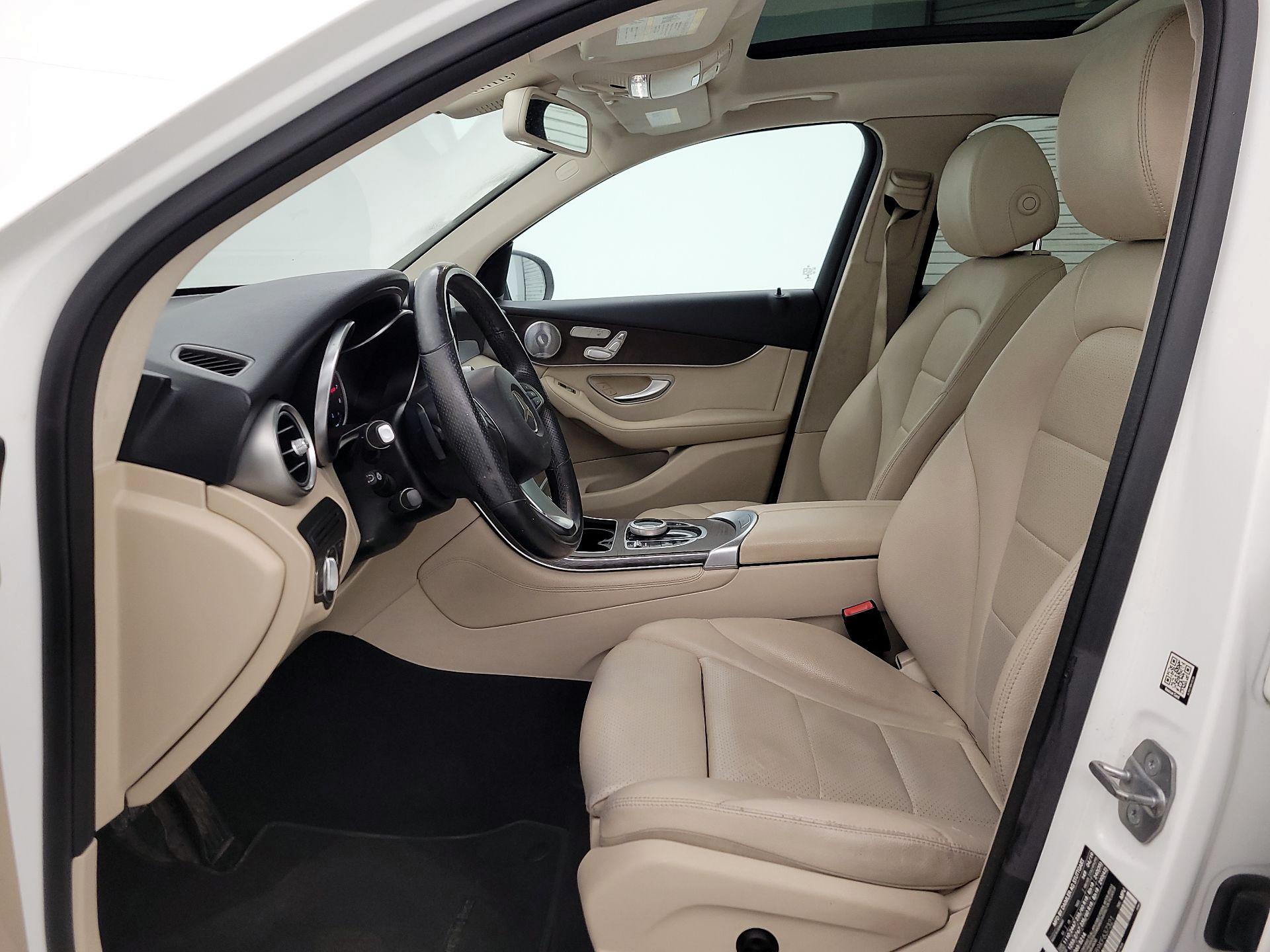 Thumbnail: 2019 Mercedes-Benz GLC - 11